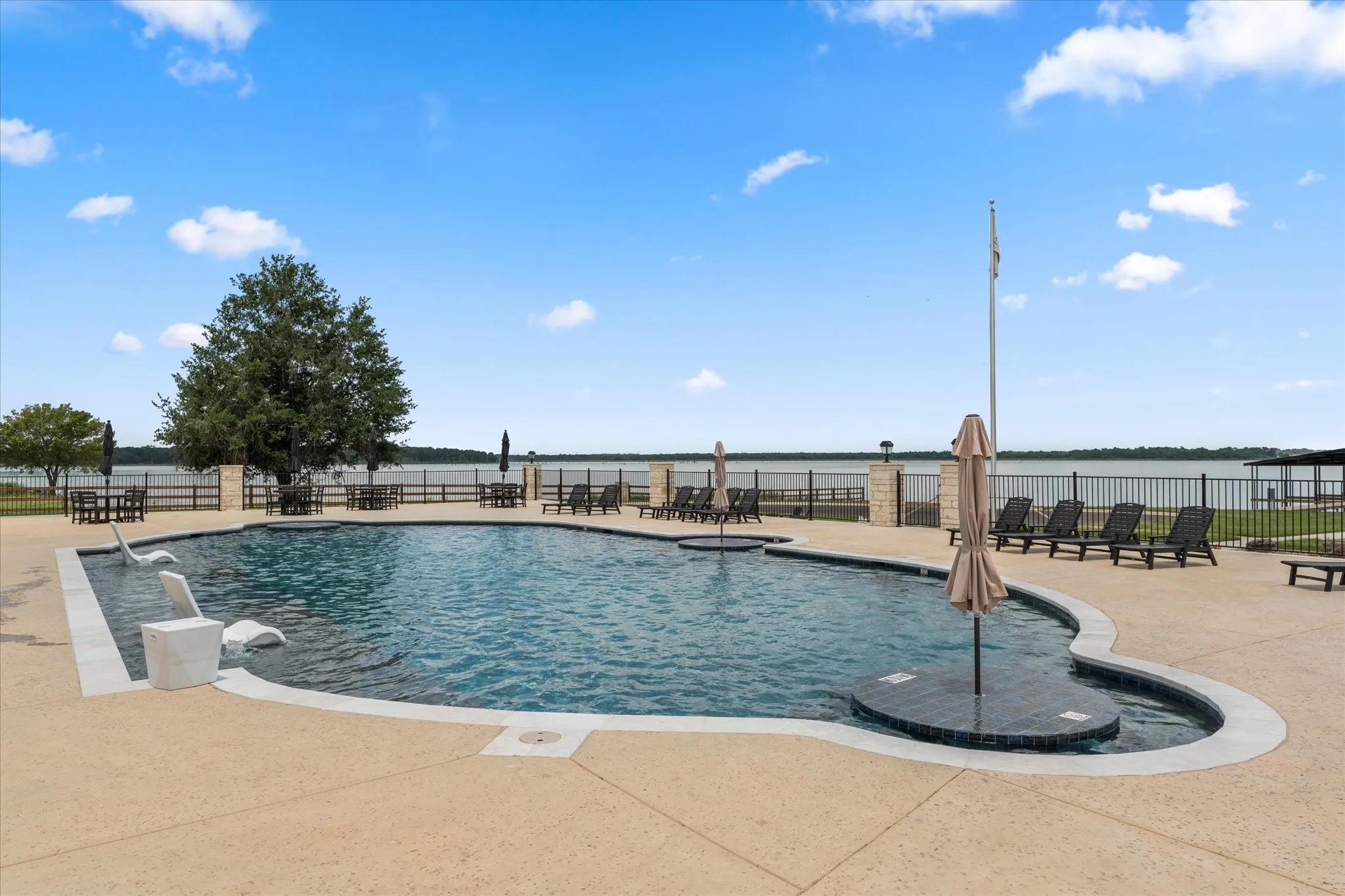 Unimproved Land For Sale in Navarro County , Lot 57 Little Pin Oak Way, Richland, Texas 76681, 0, 0, Garage spaces, 0 Sqft, built in 0, Price $75,000, mls#21326413, Real Estate Agent in Richland, Homes For Sale in Navarro county, Homes For Sale in Richland, Realtor in Richland Texas, Real Estate Brokerage Independent Realty Texas, Luminita Cordes Realtor