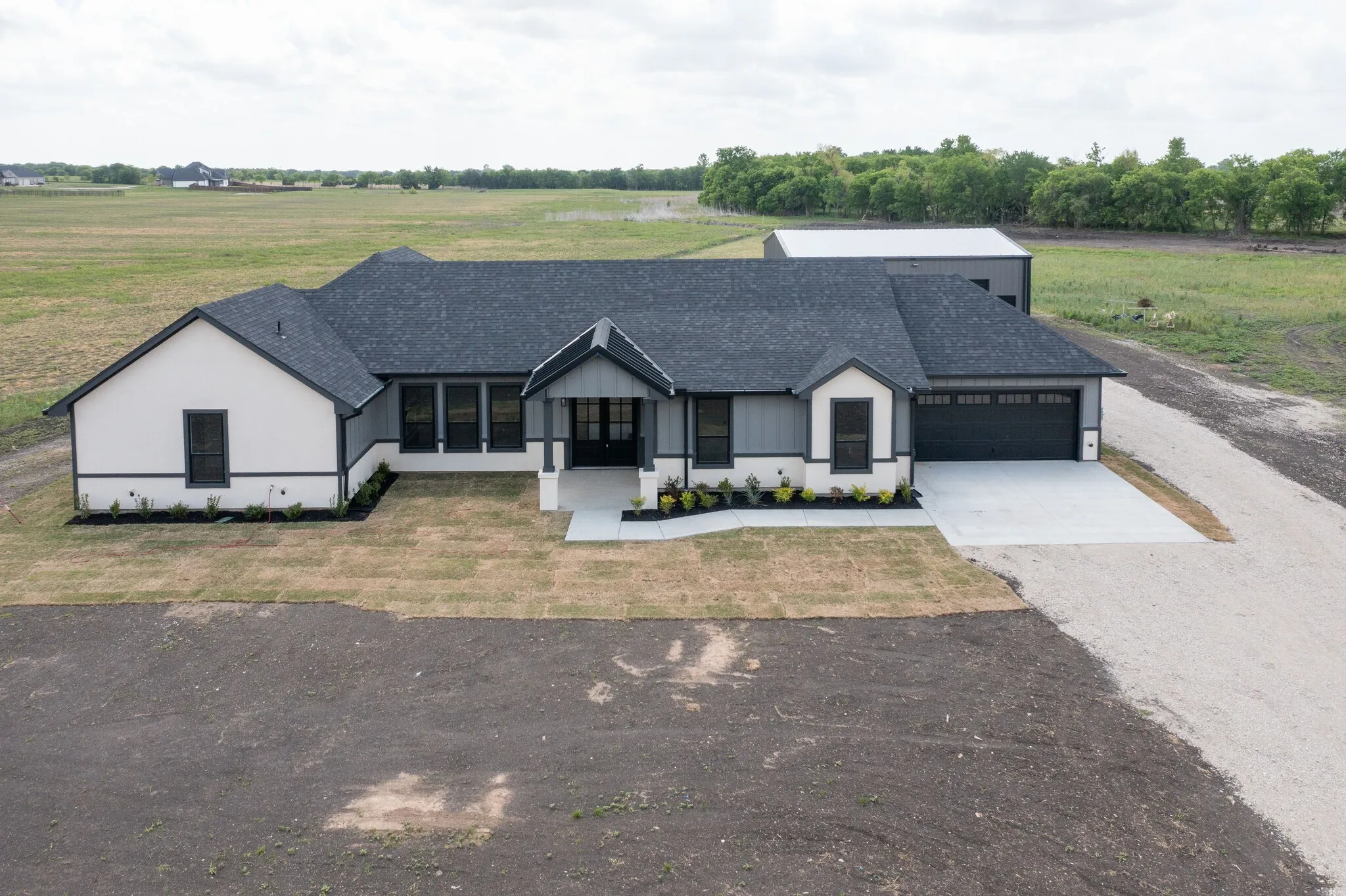 Single Family Residence For Sale in Ellis County , 901 Old Maypearl Road, Waxahachie, Texas 75167, 4 Bedroom, 4 Bathroom, 2 Garage spaces, 2,507 Sqft, built in 2026, mls#21328009, Real Estate Agent in Waxahachie, Homes For Sale in Ellis county, Homes For Sale in Waxahachie, Realtor in Waxahachie Texas, Real Estate Brokerage Independent Realty Texas, Luminita Cordes Realtor