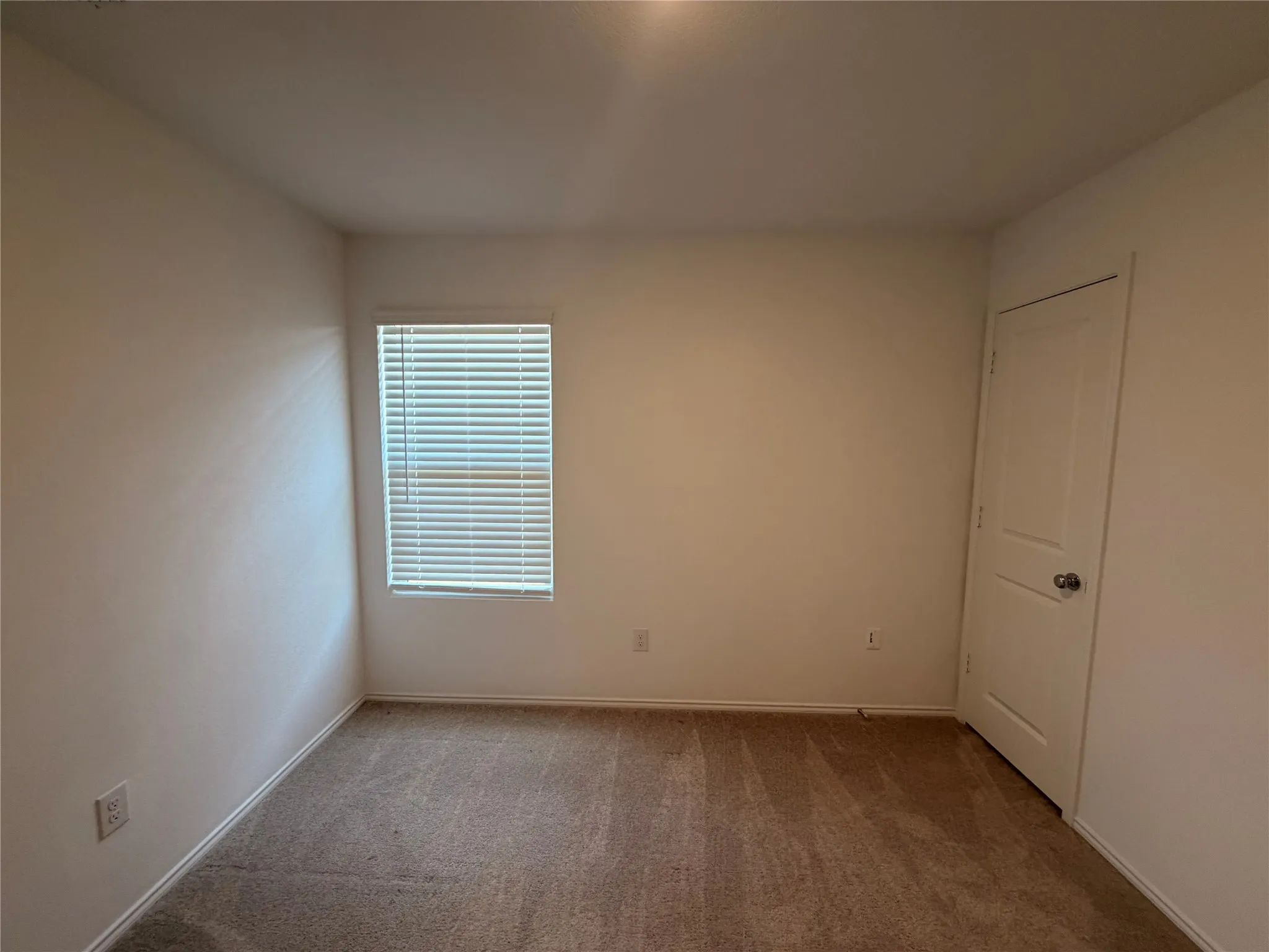Single Family Residence For Sale in Ellis County , 465 Whistlestop Way, Ferris, Texas 75125, 3 Bedroom, 2 Bathroom, Garage spaces, 1,150 Sqft, built in 2023, mls#21328061, Real Estate Agent in Ferris, Homes For Sale in Ellis county, Homes For Sale in Ferris, Realtor in Ferris Texas, Real Estate Brokerage Independent Realty Texas, Luminita Cordes Realtor