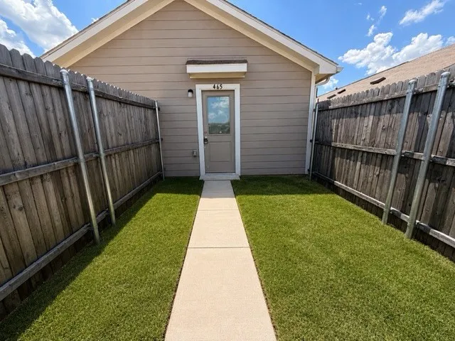 Single Family Residence For Sale in Ellis County , 465 Whistlestop Way, Ferris, Texas 75125, 3 Bedroom, 2 Bathroom, Garage spaces, 1,150 Sqft, built in 2023, mls#21328061, Real Estate Agent in Ferris, Homes For Sale in Ellis county, Homes For Sale in Ferris, Realtor in Ferris Texas, Real Estate Brokerage Independent Realty Texas, Luminita Cordes Realtor