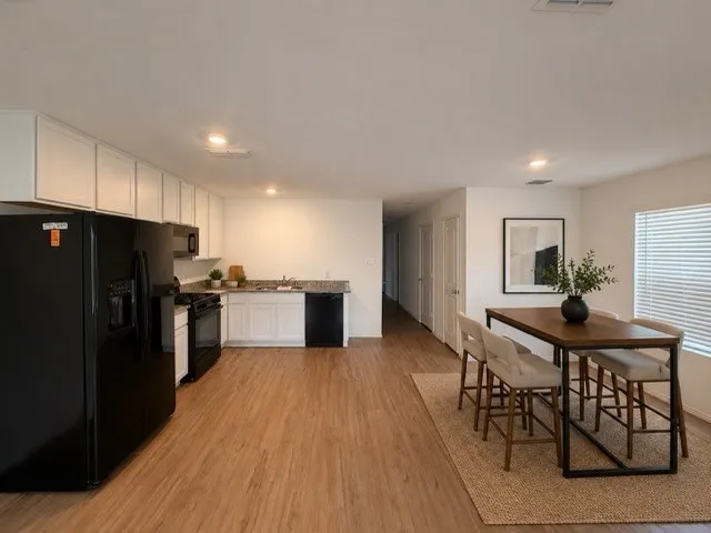 Virtually staged