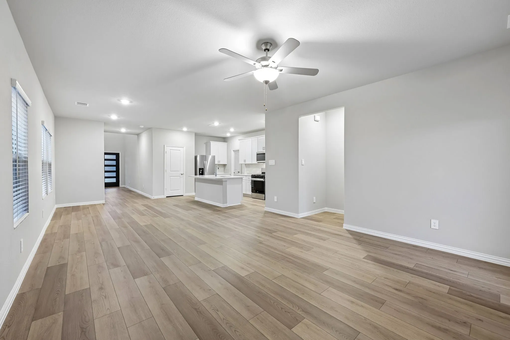 Photo is not of the actual home, but is an inspirational photo of builder’s model home and may depict options, furnishings, and/or decorator features that are not included.