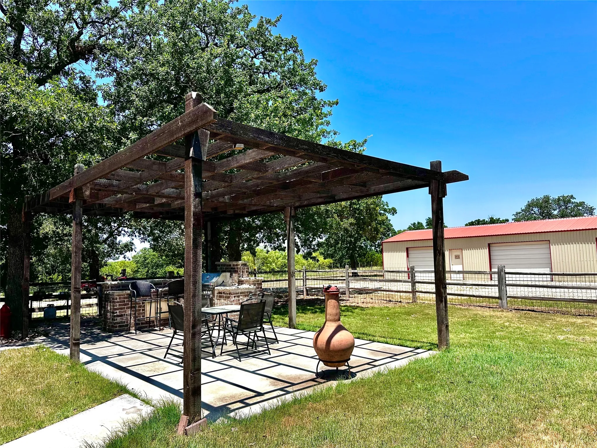 Farm For Sale in Callahan County , 7846 County Road 452, Cross Plains, Texas 76443, 3 Bedroom, 3 Bathroom, 2 Garage spaces, 3,996 Sqft, built in 2017, mls#21328064, Real Estate Agent in Cross Plains, Homes For Sale in Callahan county, Homes For Sale in Cross Plains, Realtor in Cross Plains Texas, Real Estate Brokerage Independent Realty Texas, Luminita Cordes Realtor