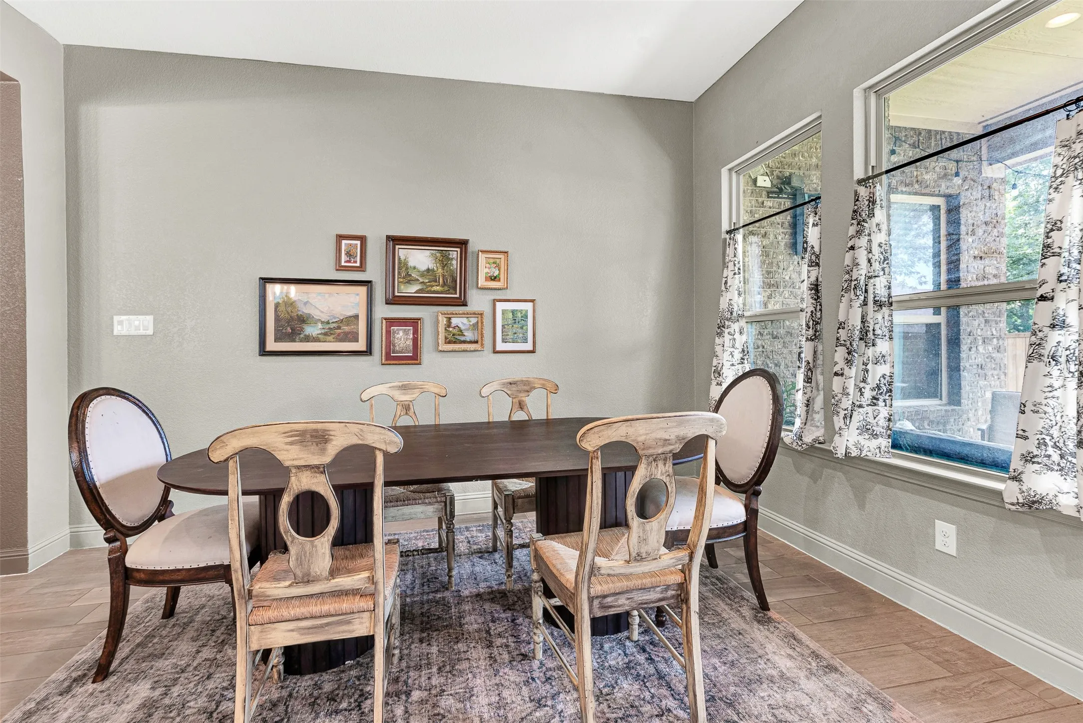 Single Family Residence For Sale in Collin County , 917 Llano Falls Drive, Mc Kinney, Texas 75071, 3 Bedrooms, 2 Bathrooms, 2 Garage spaces, 2,517 Sqft, built in 2015, Price $489,000, mls#21328026, Real Estate Agent in Mc Kinney, Homes For Sale in Collin county, Homes For Sale in Mc Kinney, Realtor in Mc Kinney Texas, Real Estate Brokerage Independent Realty Texas, Luminita Cordes Realtor