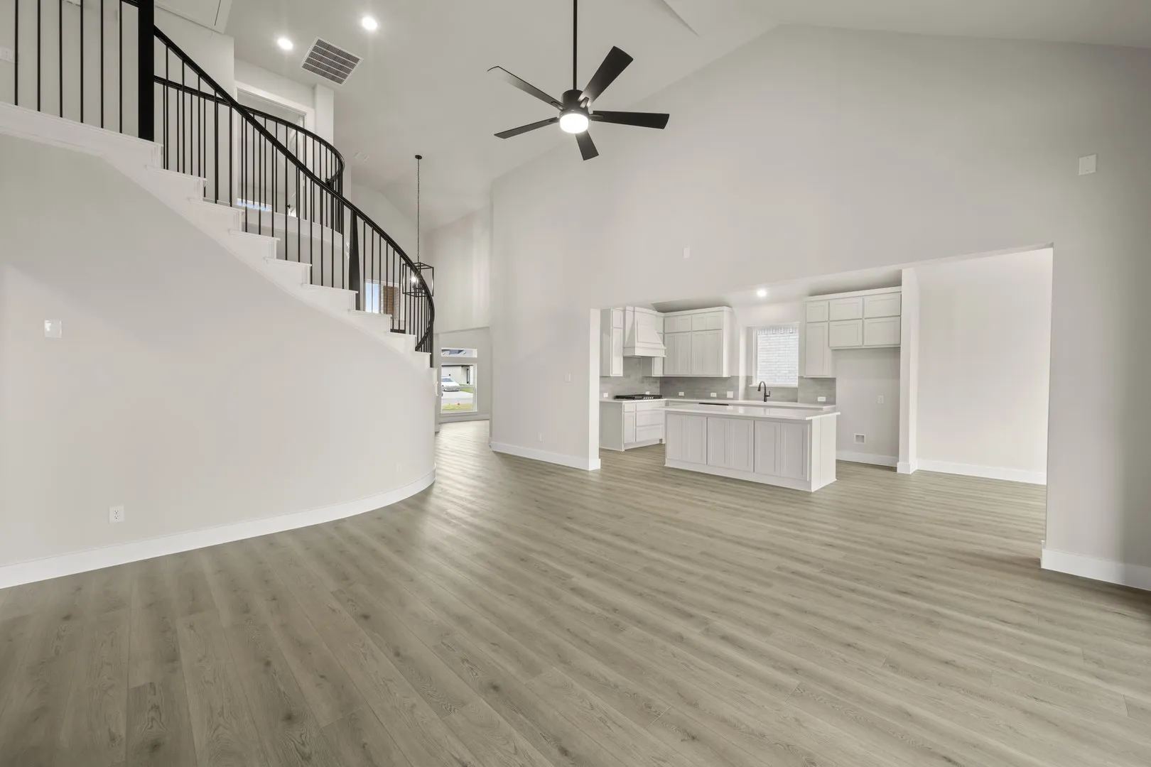 3731 Milwaukee- Living Room-3