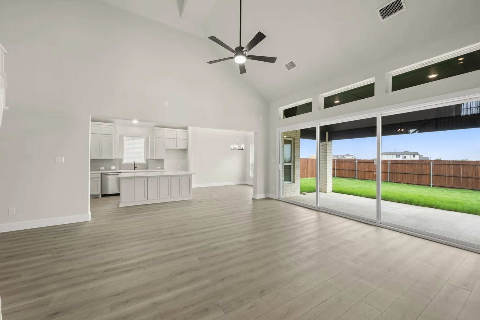 3731 Milwaukee- Living Room-2