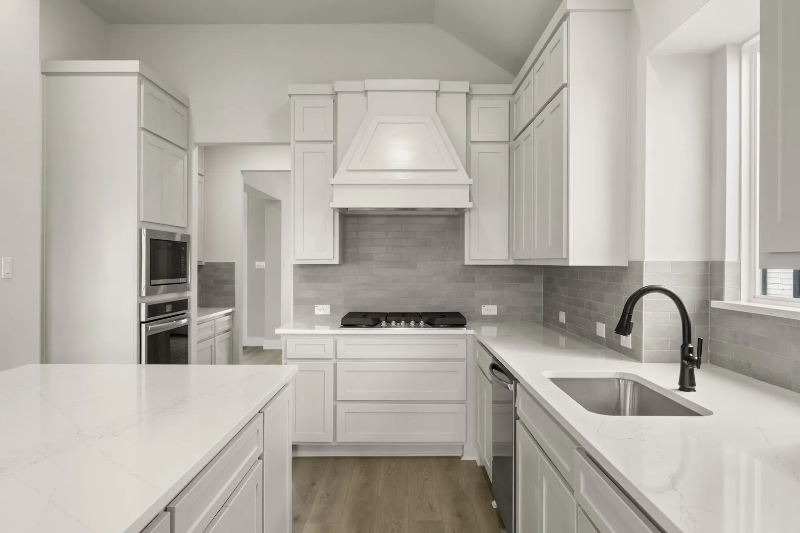 3731 Milwaukee- Kitchen-3
