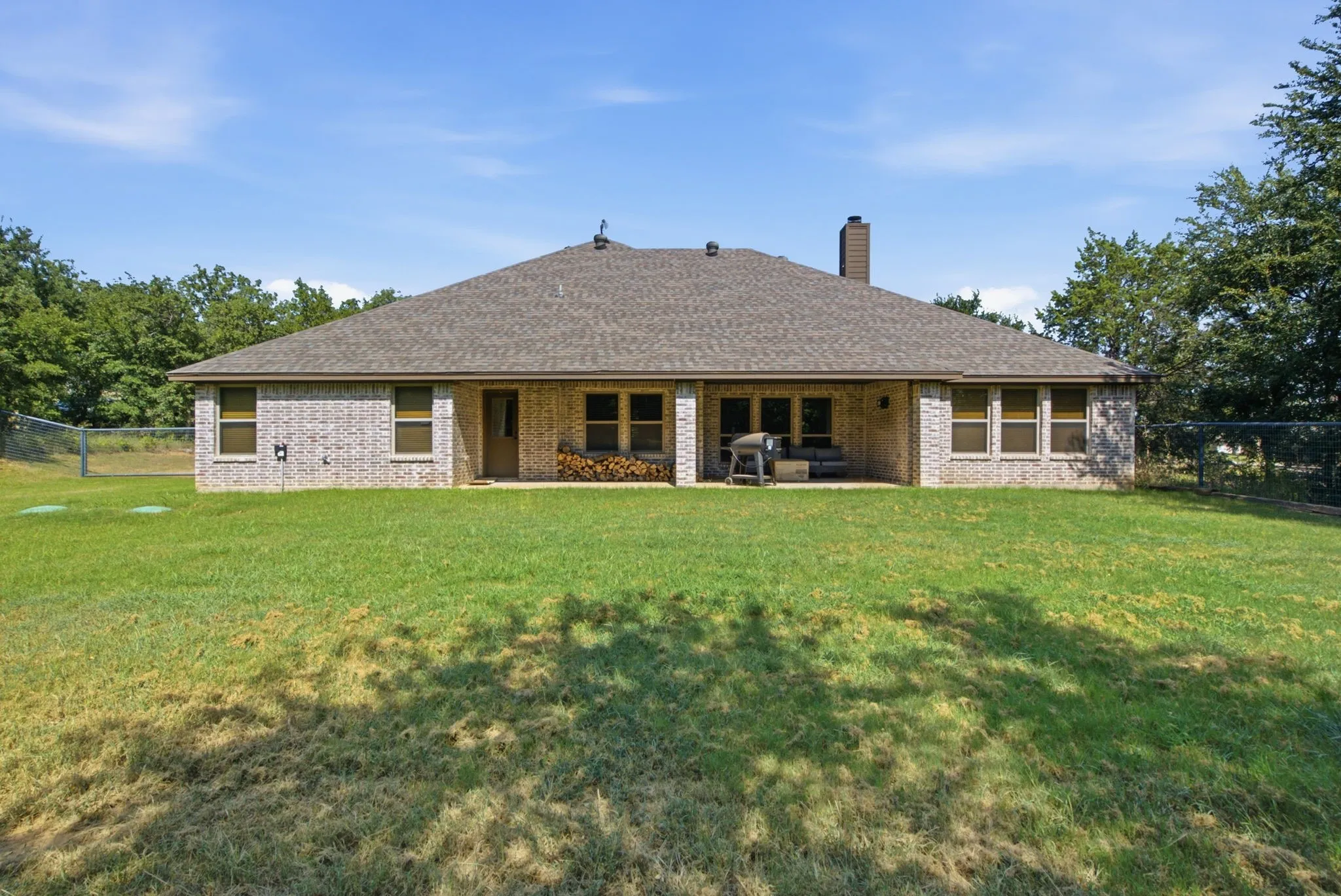 Single Family Residence For Sale in Parker County , 1013 Churchill Lane, Millsap, Texas 76066, 5 Bedroom, 3 Bathroom, 2 Garage spaces, 2,390 Sqft, built in 2022, Price $582,900, mls#21327624, Real Estate Agent in Millsap, Homes For Sale in Parker county, Homes For Sale in Millsap, Realtor in Millsap Texas, Real Estate Brokerage Independent Realty Texas, Luminita Cordes Realtor