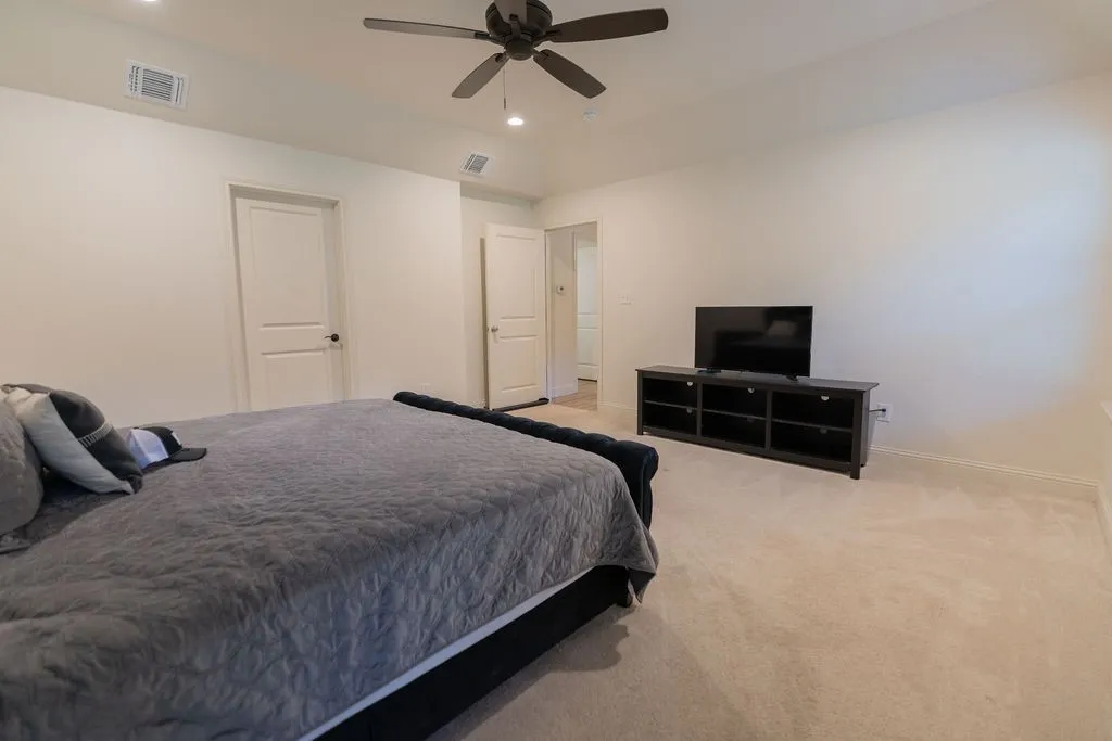 Single Family Residence For Sale in Parker County , 1013 Churchill Lane, Millsap, Texas 76066, 5 Bedroom, 3 Bathroom, 2 Garage spaces, 2,390 Sqft, built in 2022, Price $582,900, mls#21327624, Real Estate Agent in Millsap, Homes For Sale in Parker county, Homes For Sale in Millsap, Realtor in Millsap Texas, Real Estate Brokerage Independent Realty Texas, Luminita Cordes Realtor