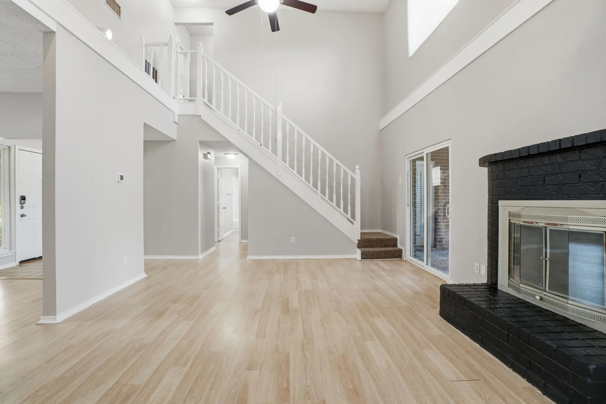 Single Family Residence For Sale in Dallas County , 512 Buttercup Trail, Mesquite, Texas 75149, 4 Bedroom, 3 Bathroom, 2 Garage spaces, 2,162 Sqft, built in 1986, mls#21282266, Real Estate Agent in Mesquite, Homes For Sale in Dallas county, Homes For Sale in Mesquite, Realtor in Mesquite Texas, Real Estate Brokerage Independent Realty Texas, Luminita Cordes Realtor