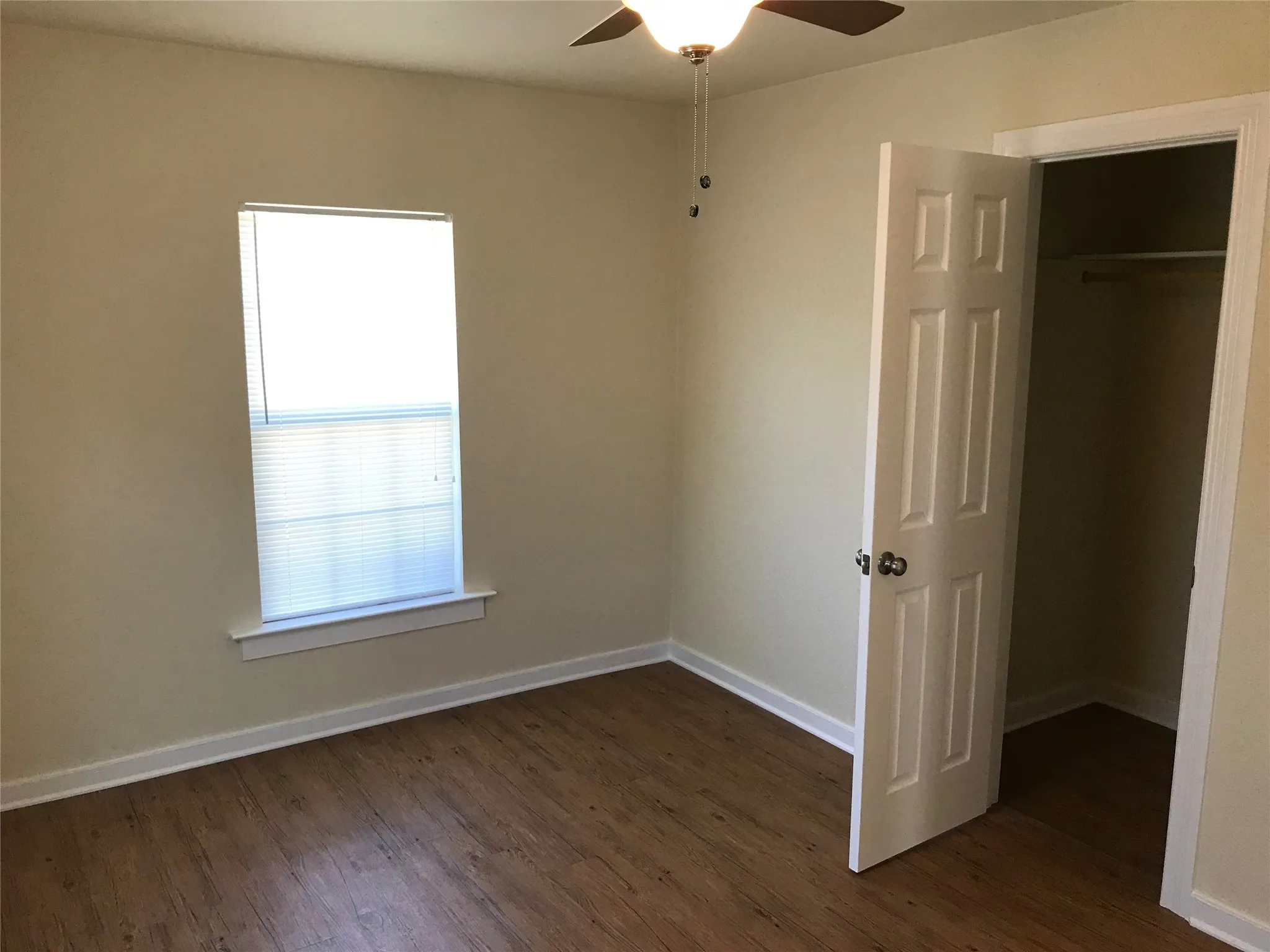 Single Family Residence For Sale in Parker County , 416 Shannon Street, Weatherford, Texas 76086, 1 Bedroom, 1 Bathroom, Garage spaces, 667 Sqft, built in 1950, Price $149,500, mls#21327868, Real Estate Agent in Weatherford, Homes For Sale in Parker county, Homes For Sale in Weatherford, Realtor in Weatherford Texas, Real Estate Brokerage Independent Realty Texas, Luminita Cordes Realtor