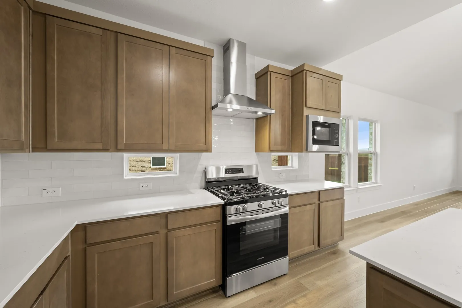 713 Durango- Entry-1