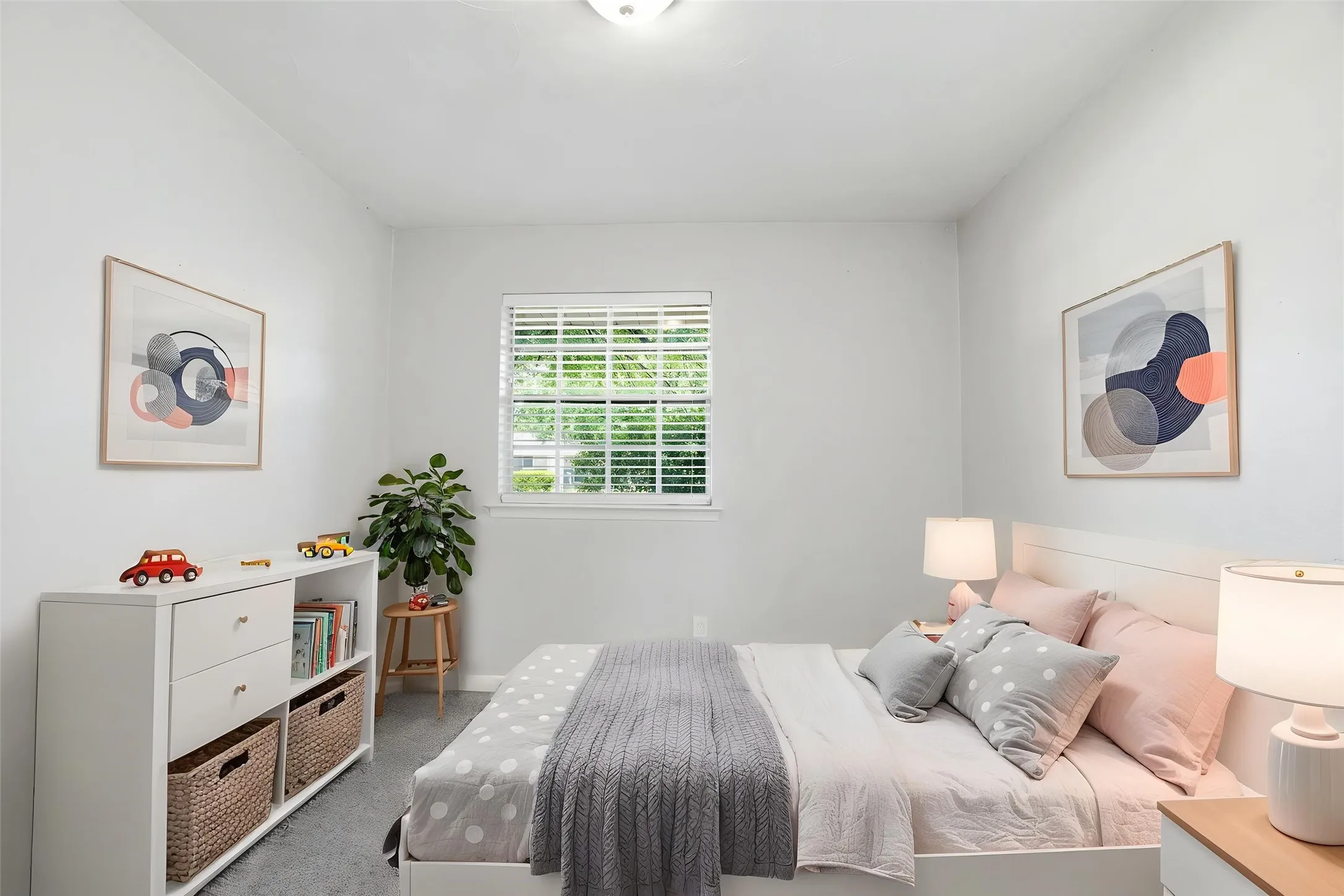 Single Family Residence For Sale in Dallas County , 2301 Narobi Place, Mesquite, Texas 75149, 3 Bedroom, 1 Bathroom, 1 Garage spaces, 1,084 Sqft, built in 1961, mls#21282260, Real Estate Agent in Mesquite, Homes For Sale in Dallas county, Homes For Sale in Mesquite, Realtor in Mesquite Texas, Real Estate Brokerage Independent Realty Texas, Luminita Cordes Realtor