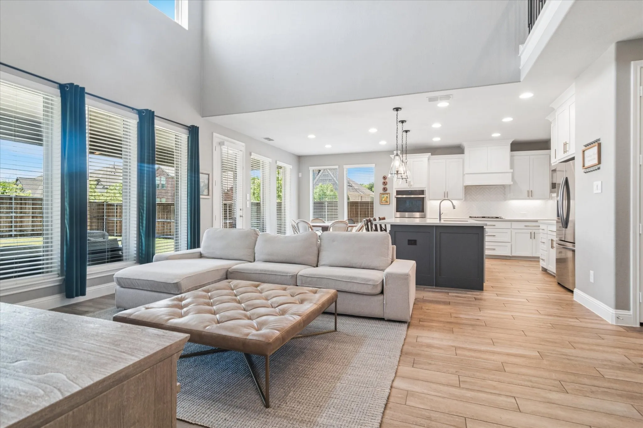 Single Family Residence For Sale in Collin County , 2500 Williamsburg Drive, Melissa, Texas 75454, 5 Bedroom, 4 Bathroom, 3 Garage spaces, 3,309 Sqft, built in 2019, mls#21328094, Real Estate Agent in Melissa, Homes For Sale in Collin county, Homes For Sale in Melissa, Realtor in Melissa Texas, Real Estate Brokerage Independent Realty Texas, Luminita Cordes Realtor