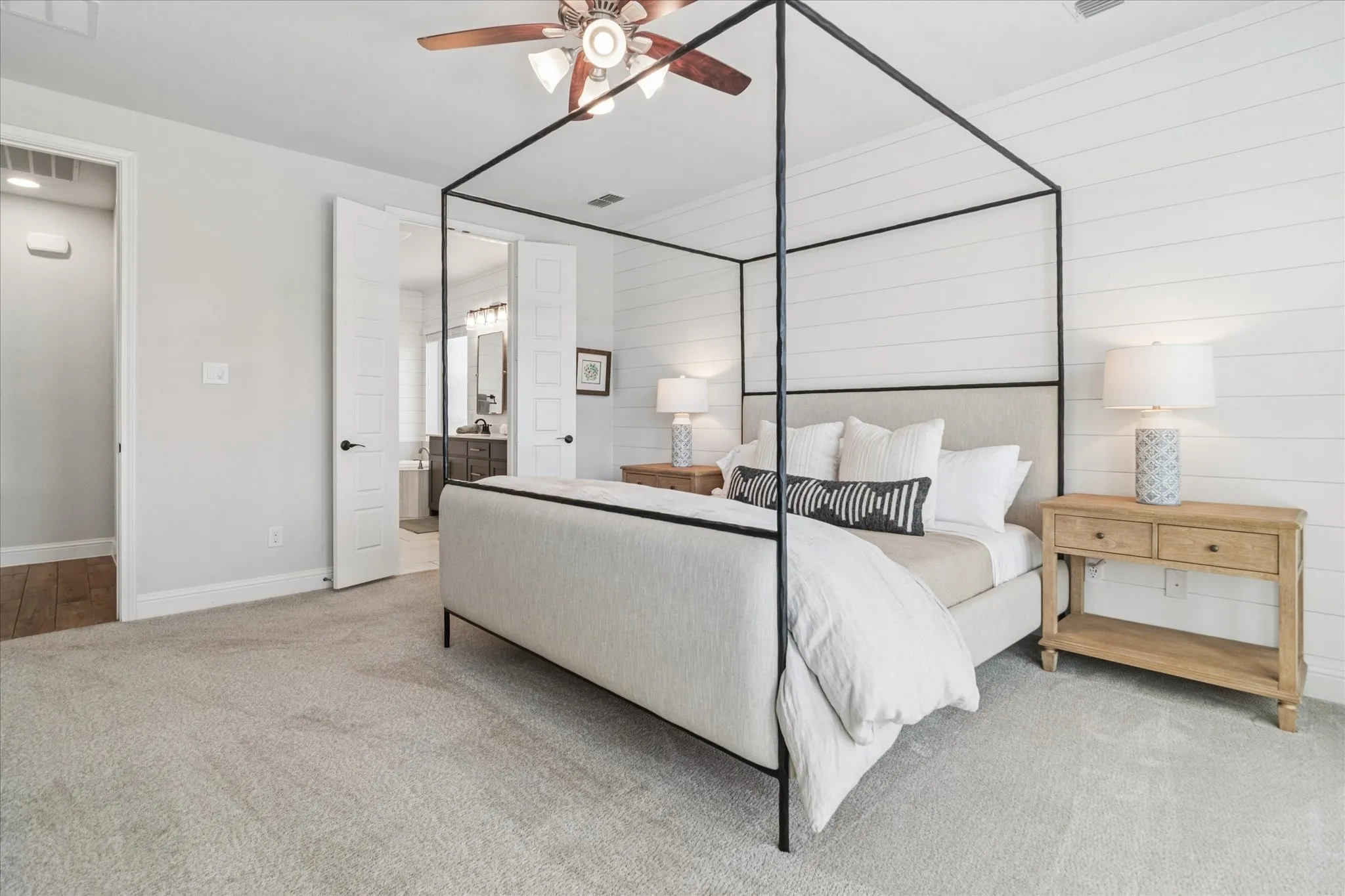 Single Family Residence For Sale in Collin County , 2500 Williamsburg Drive, Melissa, Texas 75454, 5 Bedroom, 4 Bathroom, 3 Garage spaces, 3,309 Sqft, built in 2019, mls#21328094, Real Estate Agent in Melissa, Homes For Sale in Collin county, Homes For Sale in Melissa, Realtor in Melissa Texas, Real Estate Brokerage Independent Realty Texas, Luminita Cordes Realtor