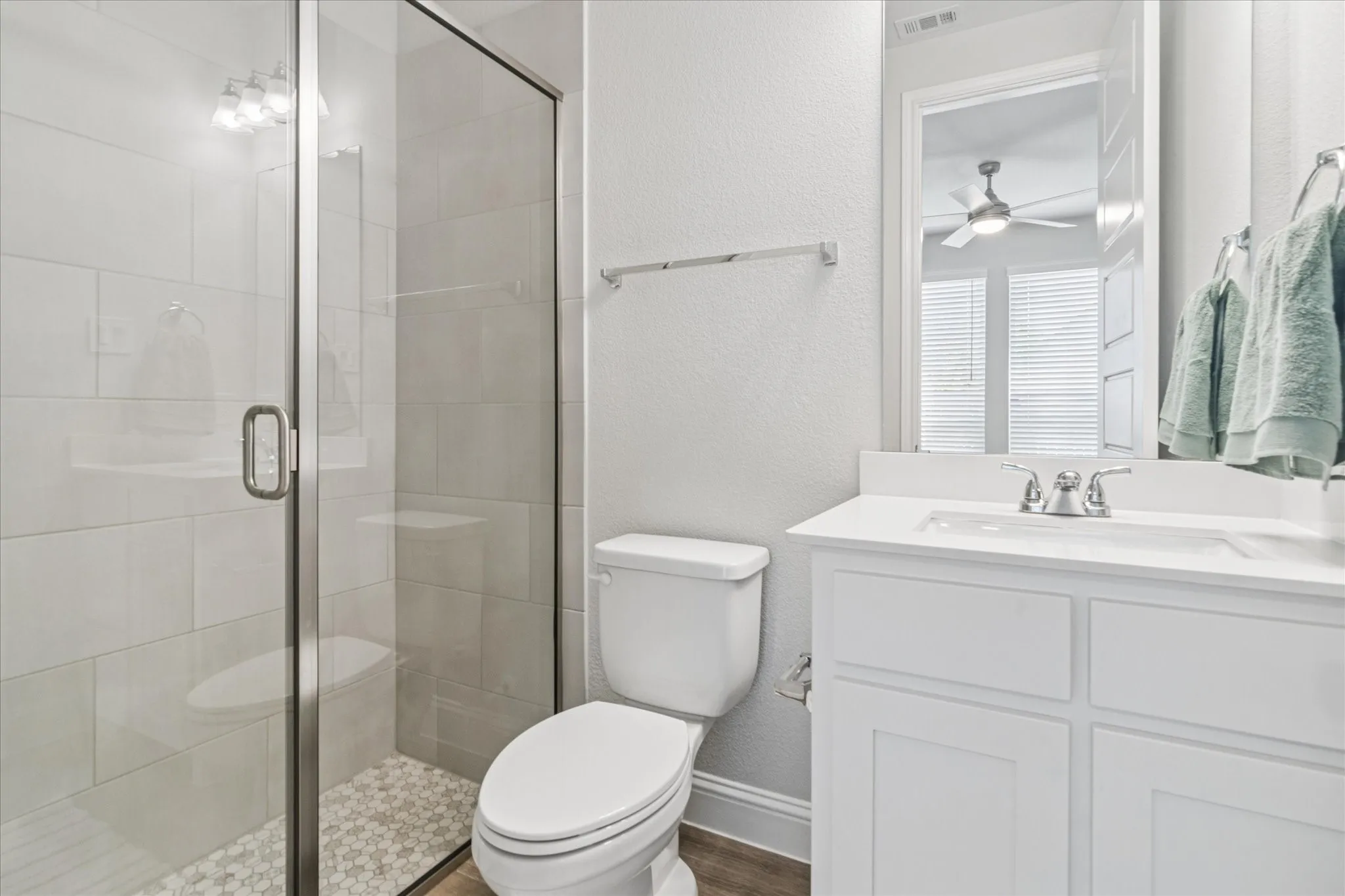 Single Family Residence For Sale in Collin County , 2500 Williamsburg Drive, Melissa, Texas 75454, 5 Bedroom, 4 Bathroom, 3 Garage spaces, 3,309 Sqft, built in 2019, mls#21328094, Real Estate Agent in Melissa, Homes For Sale in Collin county, Homes For Sale in Melissa, Realtor in Melissa Texas, Real Estate Brokerage Independent Realty Texas, Luminita Cordes Realtor