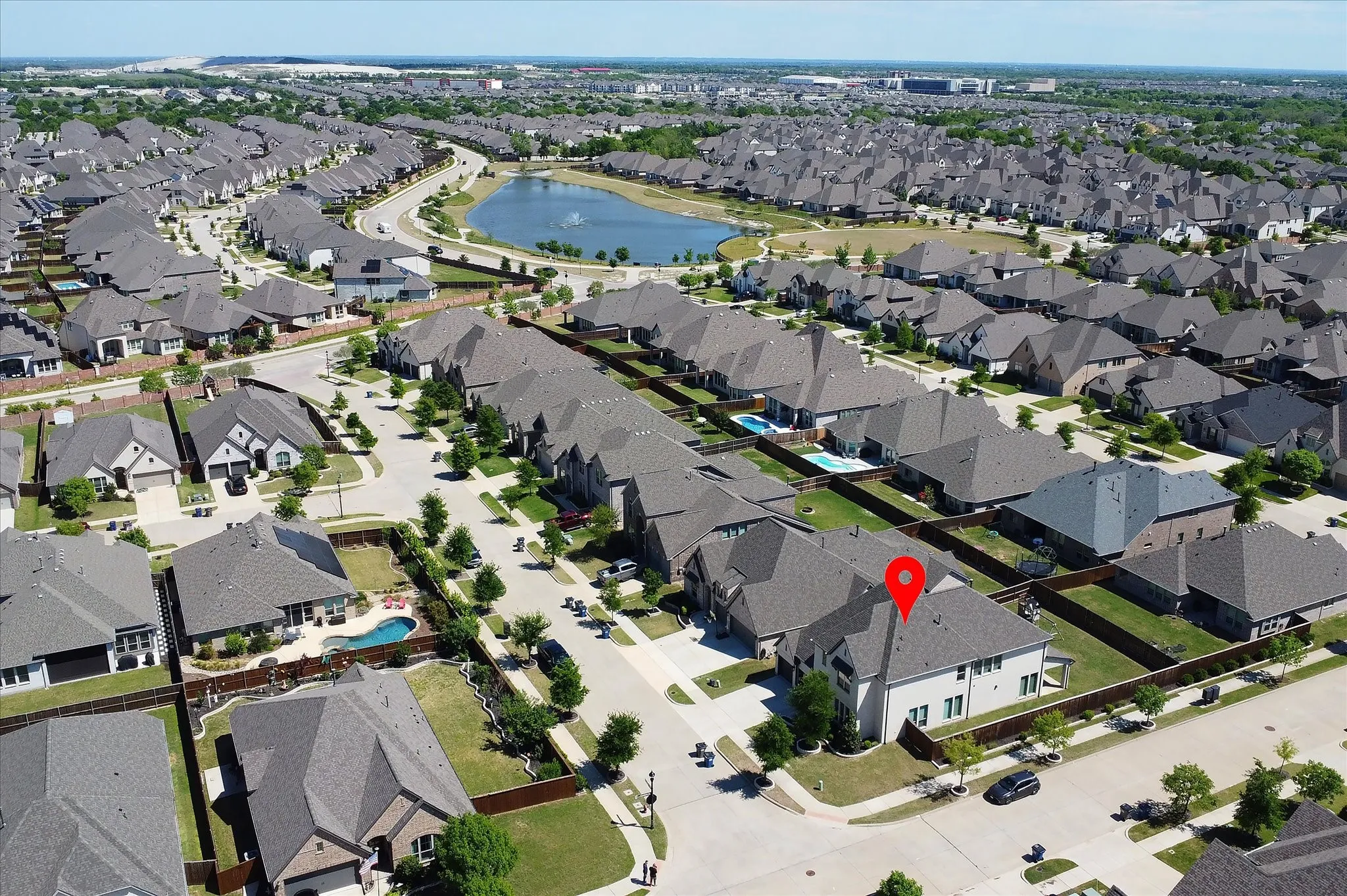 Single Family Residence For Sale in Collin County , 2500 Williamsburg Drive, Melissa, Texas 75454, 5 Bedroom, 4 Bathroom, 3 Garage spaces, 3,309 Sqft, built in 2019, mls#21328094, Real Estate Agent in Melissa, Homes For Sale in Collin county, Homes For Sale in Melissa, Realtor in Melissa Texas, Real Estate Brokerage Independent Realty Texas, Luminita Cordes Realtor