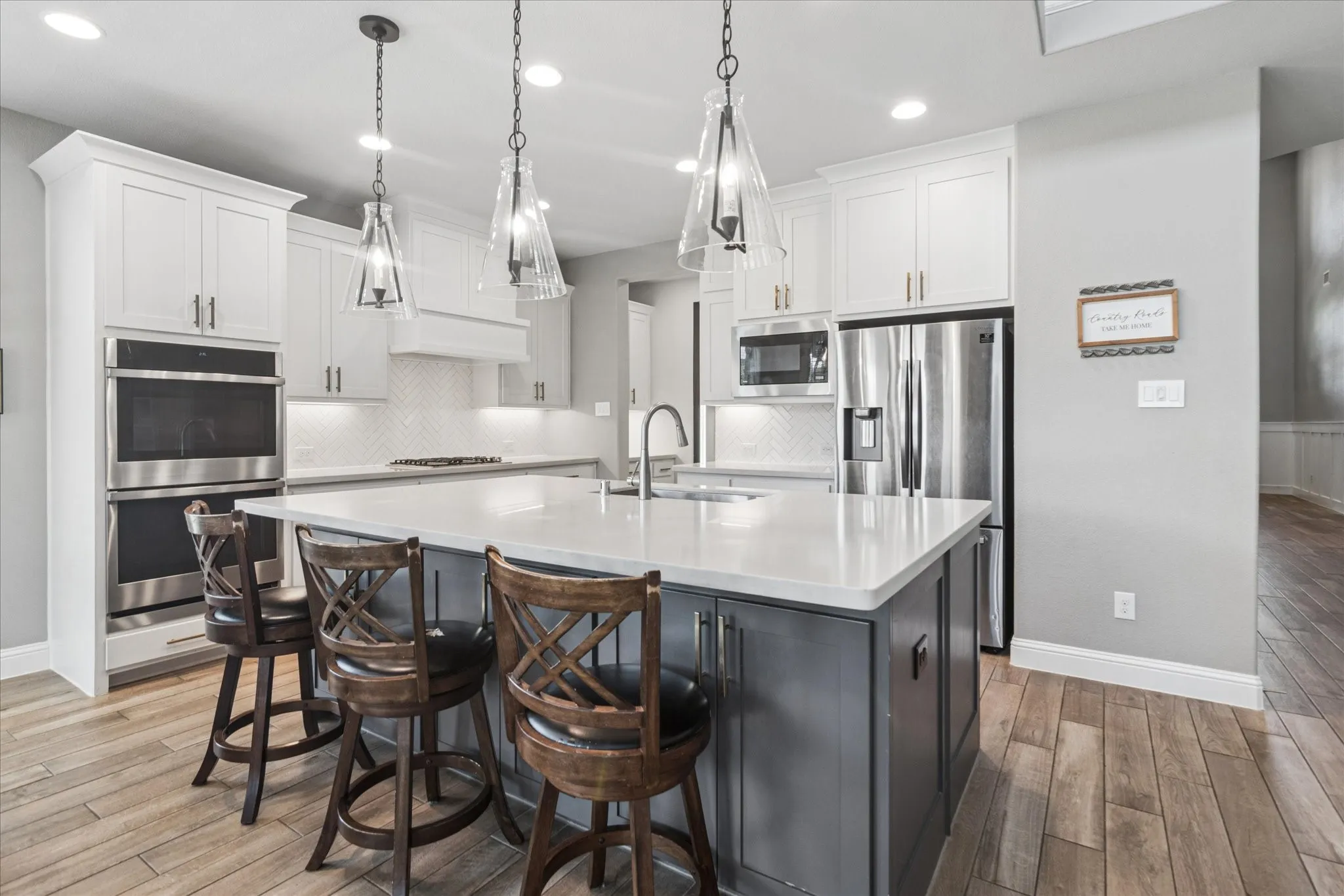 Single Family Residence For Sale in Collin County , 2500 Williamsburg Drive, Melissa, Texas 75454, 5 Bedroom, 4 Bathroom, 3 Garage spaces, 3,309 Sqft, built in 2019, mls#21328094, Real Estate Agent in Melissa, Homes For Sale in Collin county, Homes For Sale in Melissa, Realtor in Melissa Texas, Real Estate Brokerage Independent Realty Texas, Luminita Cordes Realtor