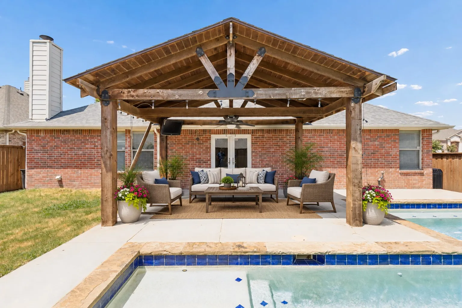 Patio - virtually staged