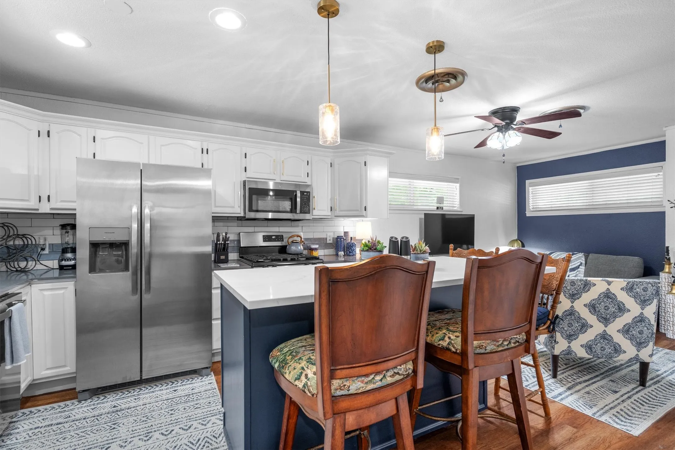 Single Family Residence For Sale in Collin County , 210 Hill Street, Farmersville, Texas 75442, 2 Bedroom, 1 Bathroom, Garage spaces, 1,028 Sqft, built in 1967, mls#21325214, Real Estate Agent in Farmersville, Homes For Sale in Collin county, Homes For Sale in Farmersville, Realtor in Farmersville Texas, Real Estate Brokerage Independent Realty Texas, Luminita Cordes Realtor