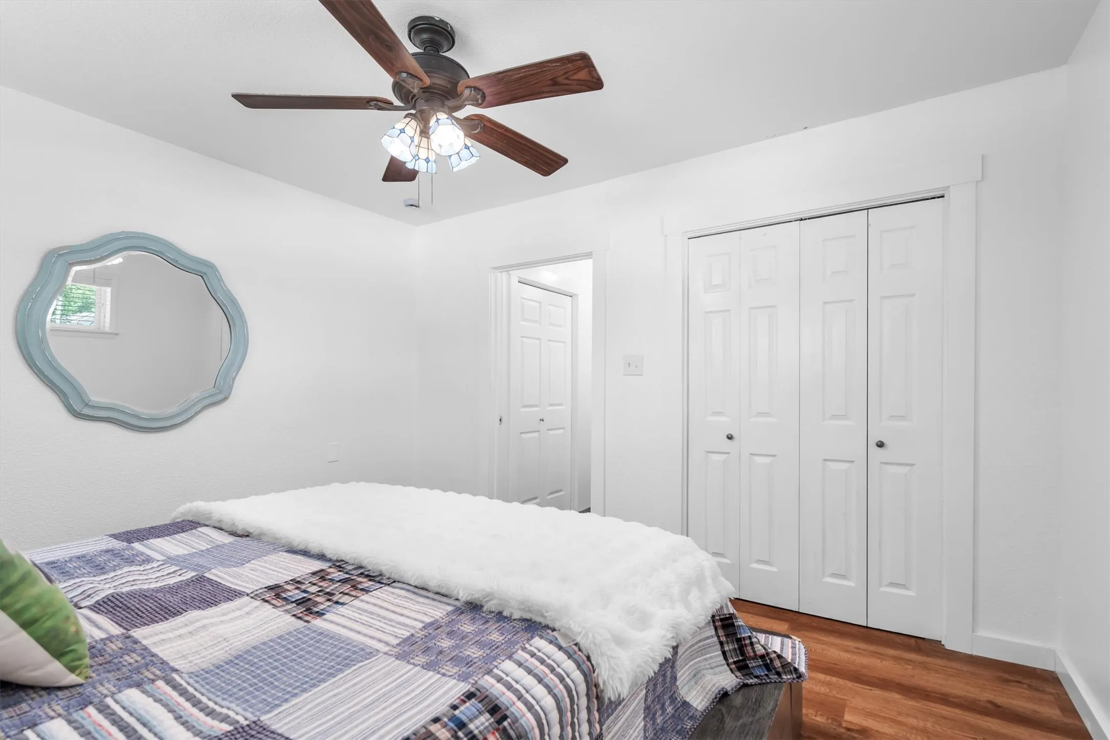 Single Family Residence For Sale in Collin County , 210 Hill Street, Farmersville, Texas 75442, 2 Bedroom, 1 Bathroom, Garage spaces, 1,028 Sqft, built in 1967, mls#21325214, Real Estate Agent in Farmersville, Homes For Sale in Collin county, Homes For Sale in Farmersville, Realtor in Farmersville Texas, Real Estate Brokerage Independent Realty Texas, Luminita Cordes Realtor