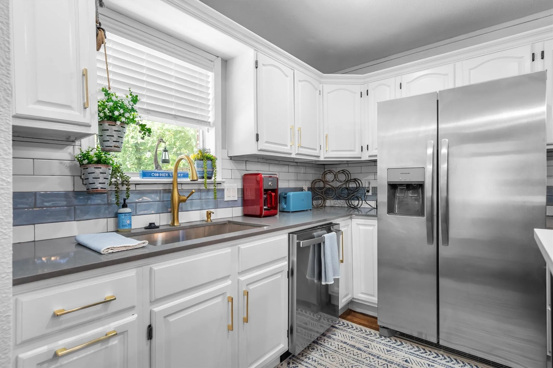 Single Family Residence For Sale in Collin County , 210 Hill Street, Farmersville, Texas 75442, 2 Bedroom, 1 Bathroom, Garage spaces, 1,028 Sqft, built in 1967, mls#21325214, Real Estate Agent in Farmersville, Homes For Sale in Collin county, Homes For Sale in Farmersville, Realtor in Farmersville Texas, Real Estate Brokerage Independent Realty Texas, Luminita Cordes Realtor