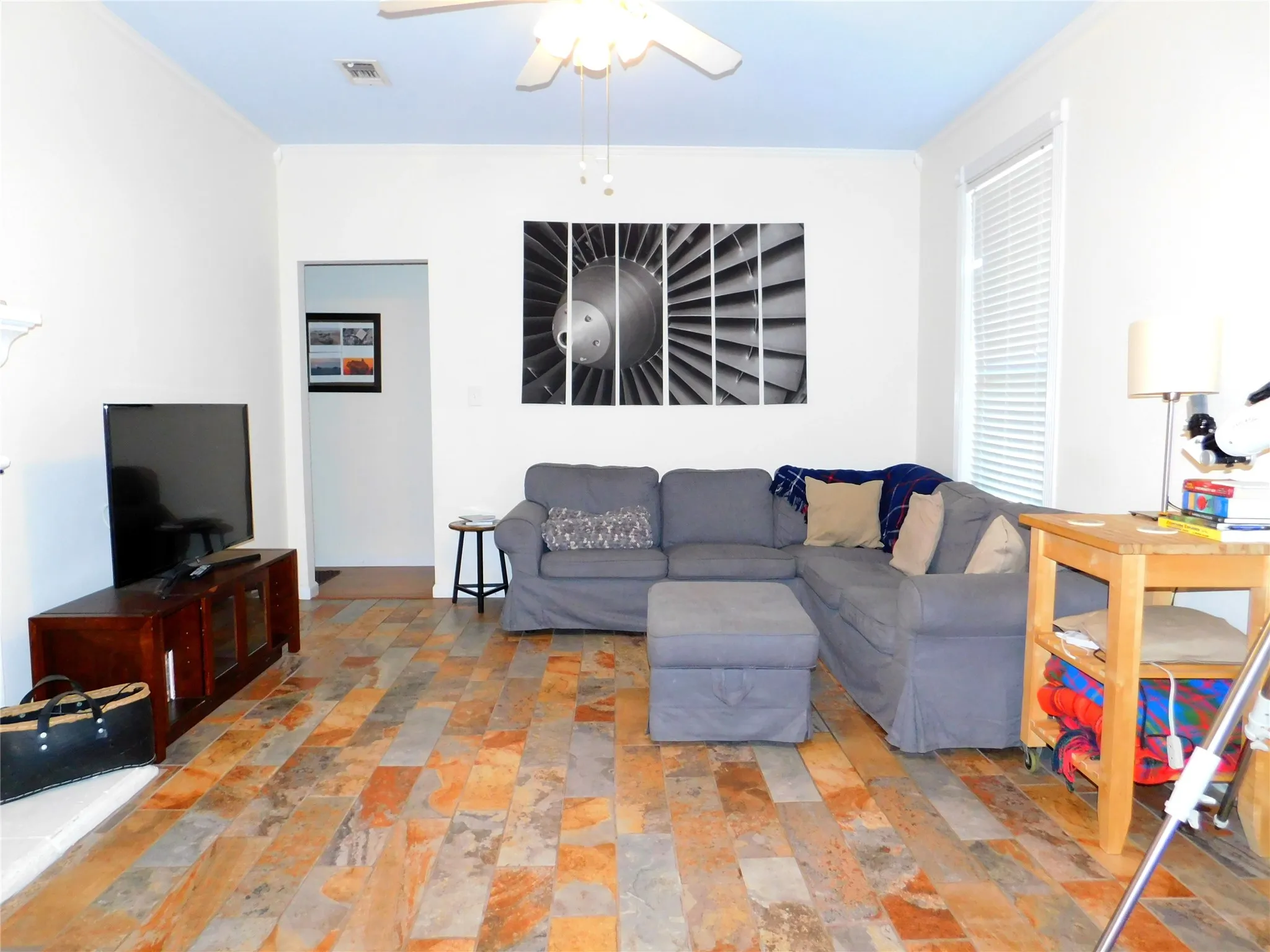 Single Family Residence For Rent in Denton County , 2509 Westheimer Road, Denton, Texas 76210, 3 Bedroom, 2 Bathroom, 2 Garage spaces, 1,204 Sqft, built in 2001, mls#21327514, Real Estate Agent in Denton, Homes For Rent in Denton county, Homes For Rent in Denton, Realtor in Denton Texas, Real Estate Brokerage Independent Realty Texas, Luminita Cordes Realtor