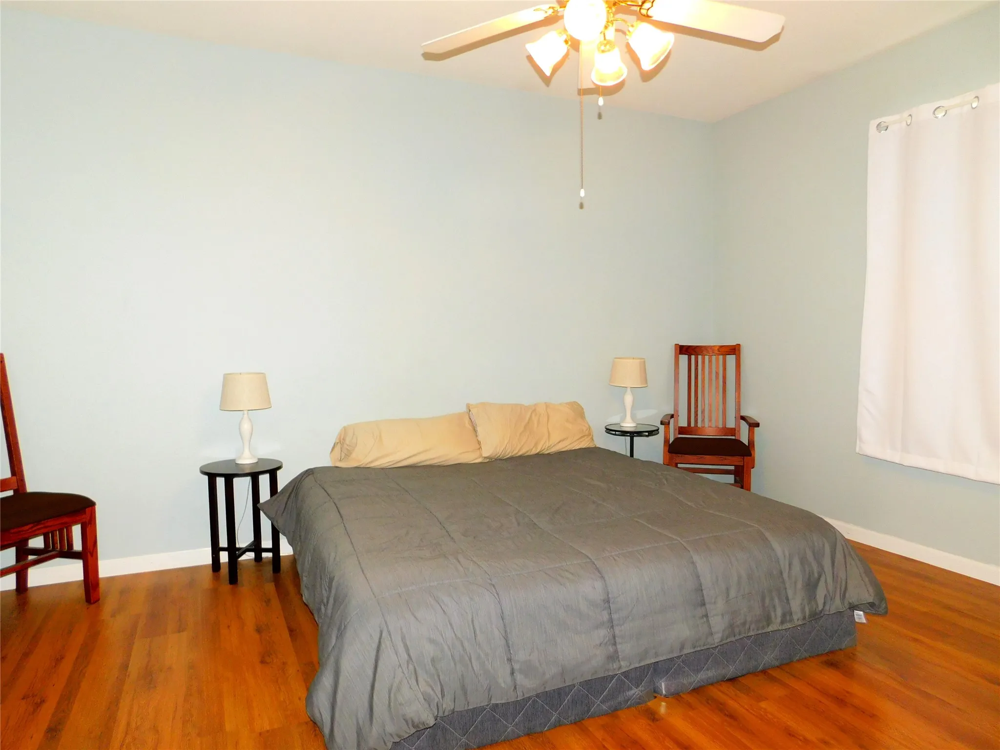 Single Family Residence For Rent in Denton County , 2509 Westheimer Road, Denton, Texas 76210, 3 Bedroom, 2 Bathroom, 2 Garage spaces, 1,204 Sqft, built in 2001, mls#21327514, Real Estate Agent in Denton, Homes For Rent in Denton county, Homes For Rent in Denton, Realtor in Denton Texas, Real Estate Brokerage Independent Realty Texas, Luminita Cordes Realtor