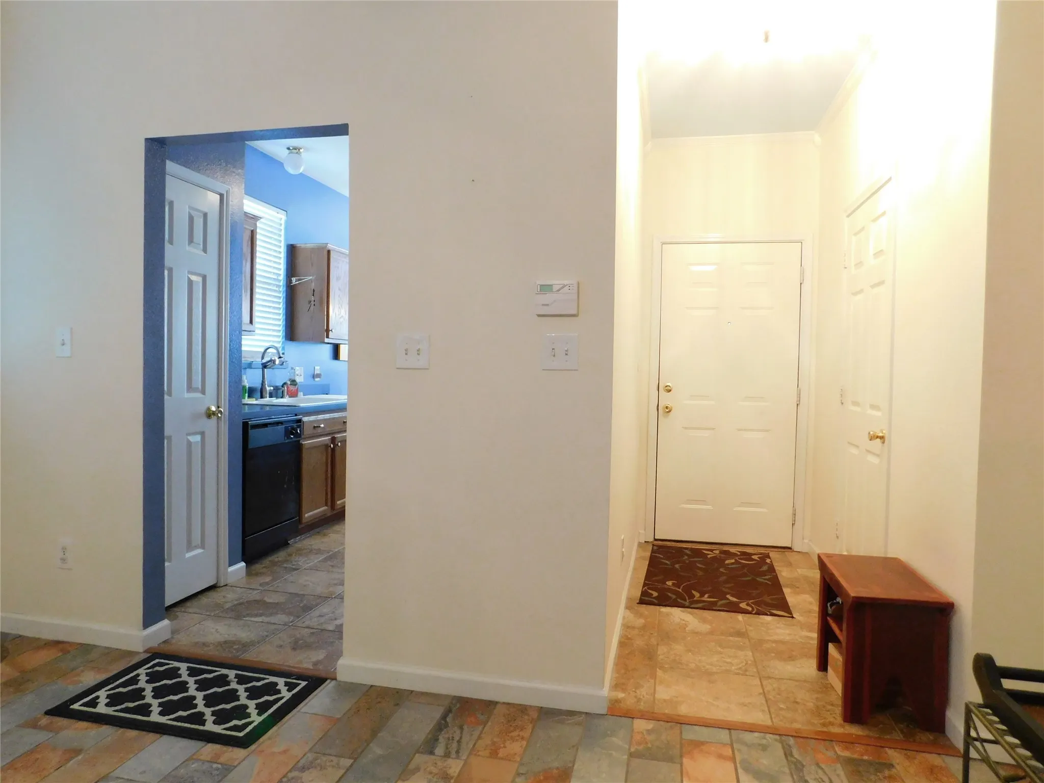 Single Family Residence For Rent in Denton County , 2509 Westheimer Road, Denton, Texas 76210, 3 Bedroom, 2 Bathroom, 2 Garage spaces, 1,204 Sqft, built in 2001, mls#21327514, Real Estate Agent in Denton, Homes For Rent in Denton county, Homes For Rent in Denton, Realtor in Denton Texas, Real Estate Brokerage Independent Realty Texas, Luminita Cordes Realtor