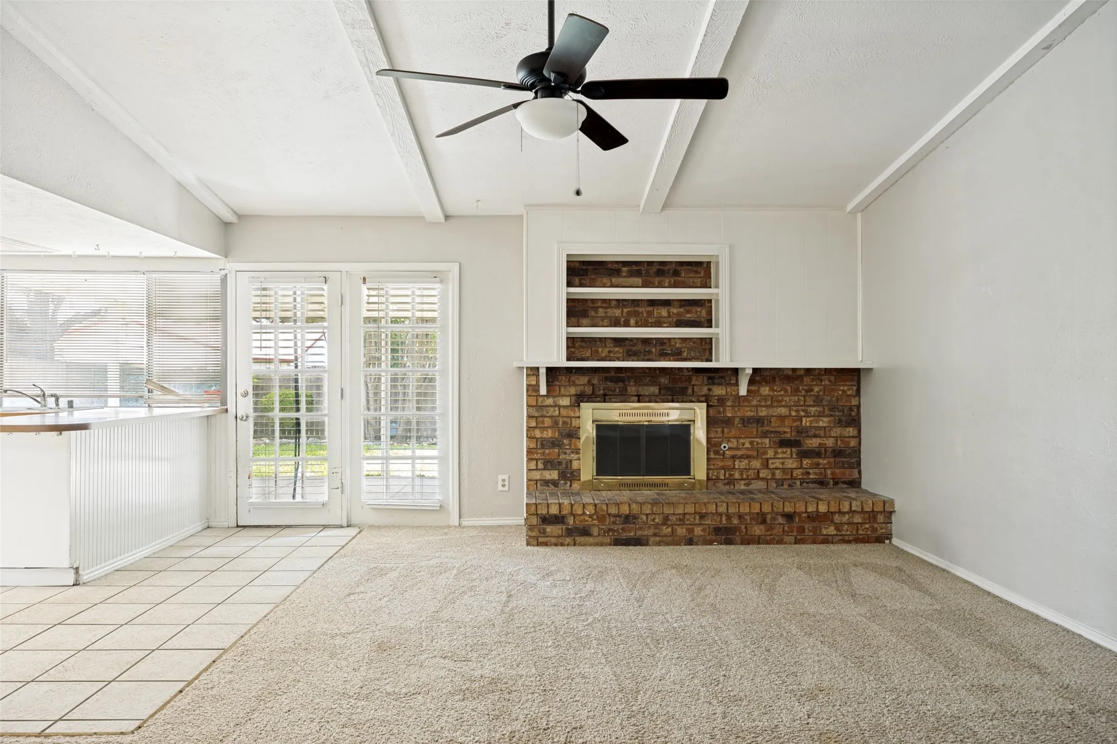 Single Family Residence For Sale in Collin County , 6521 Chinaberry Trail, Plano, Texas 75023, 4 Bedroom, 2 Bathroom, 2 Garage spaces, 1,960 Sqft, built in 1978, mls#21313962, Real Estate Agent in Plano, Homes For Sale in Collin county, Homes For Sale in Plano, Realtor in Plano Texas, Real Estate Brokerage Independent Realty Texas, Luminita Cordes Realtor
