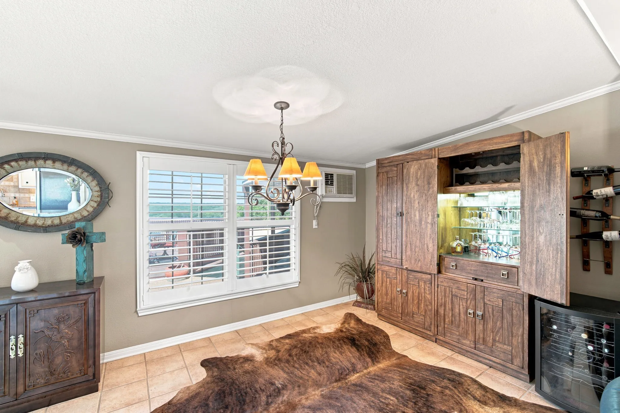 Single Family Residence For Sale in Bosque County , 311 County Road 1710, Clifton, Texas 76634, 5 Bedroom, 3 Bathroom, 4 Garage spaces, 3,592 Sqft, built in 1978, mls#21316958, Real Estate Agent in Clifton, Homes For Sale in Bosque county, Homes For Sale in Clifton, Realtor in Clifton Texas, Real Estate Brokerage Independent Realty Texas, Luminita Cordes Realtor