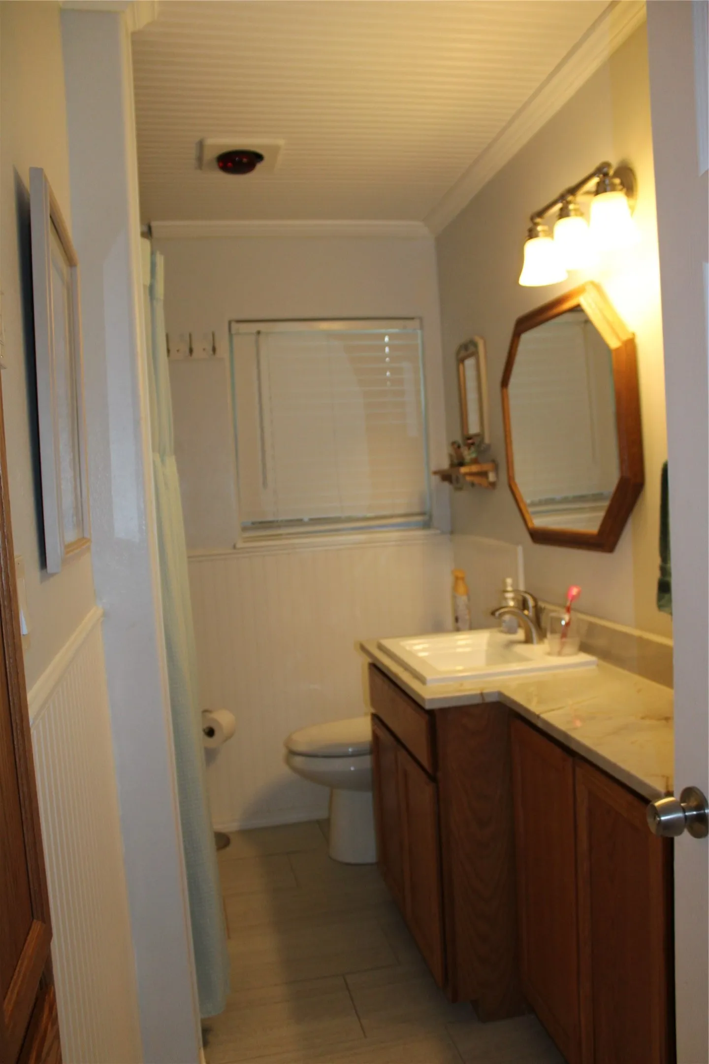 Single Family Residence For Sale in Brown County , 208 PARK DR, Early, Texas 76802, 4 Bedrooms, 3 Bathrooms, Garage spaces, 1,875 Sqft, built in 1970, Price $319,000, mls#21327451, Real Estate Agent in Early, Homes For Sale in Brown county, Homes For Sale in Early, Realtor in Early Texas, Real Estate Brokerage Independent Realty Texas, Luminita Cordes Realtor