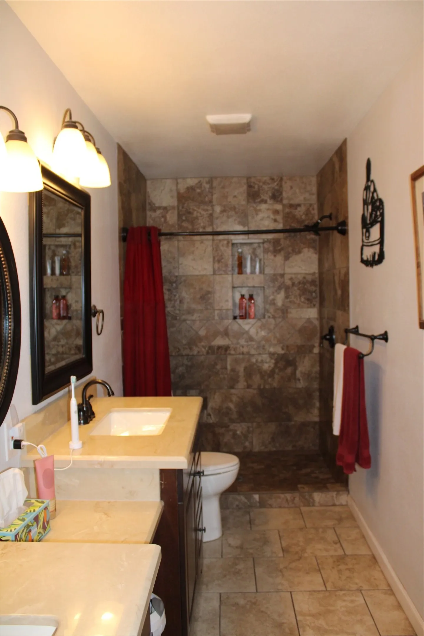 Single Family Residence For Sale in Brown County , 208 PARK DR, Early, Texas 76802, 4 Bedrooms, 3 Bathrooms, Garage spaces, 1,875 Sqft, built in 1970, Price $319,000, mls#21327451, Real Estate Agent in Early, Homes For Sale in Brown county, Homes For Sale in Early, Realtor in Early Texas, Real Estate Brokerage Independent Realty Texas, Luminita Cordes Realtor