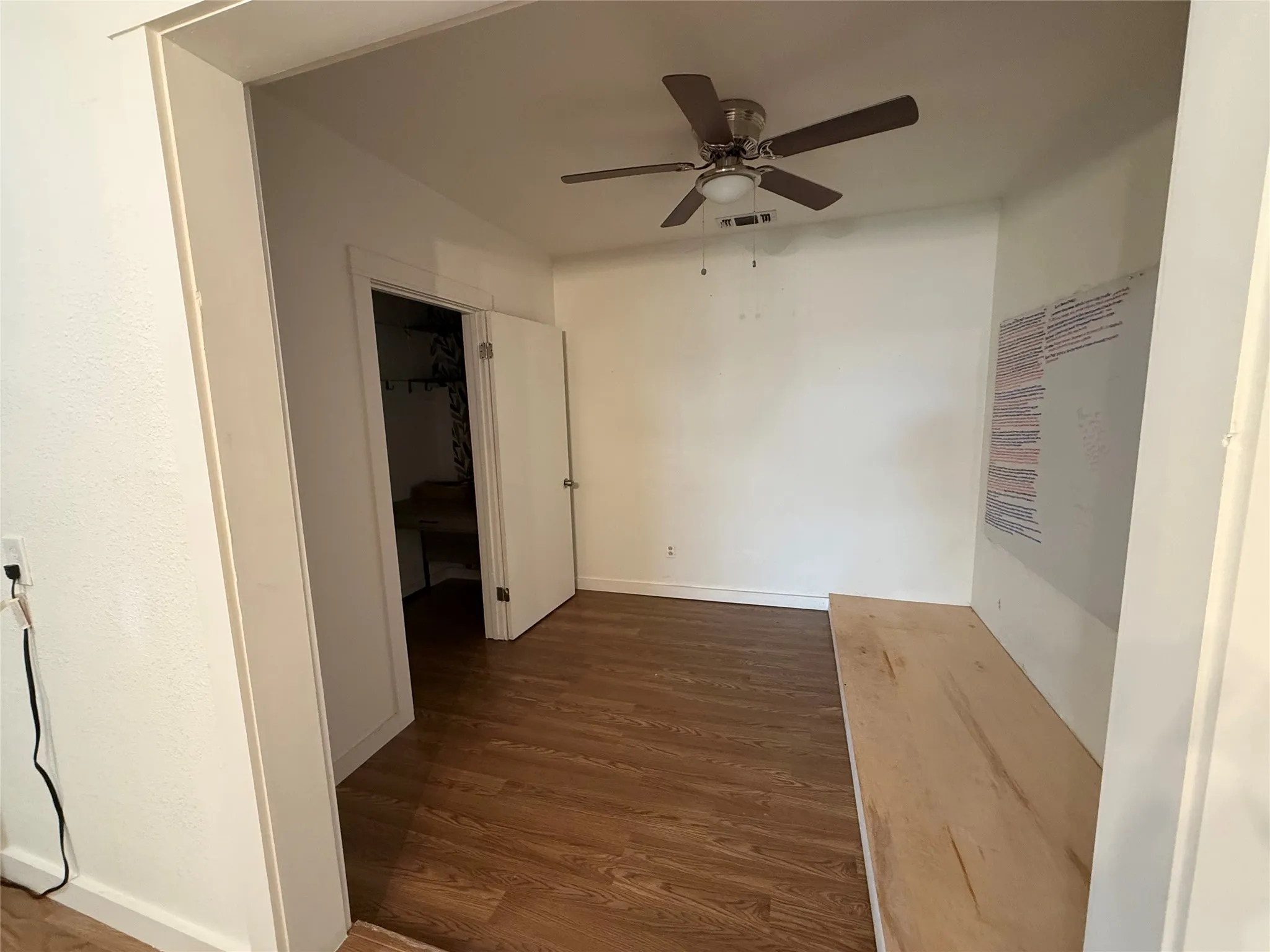 Single Family Residence For Rent in Taylor County , 1482 Burger Street, Abilene, Texas 79603, 3 Bedroom, 1 Bathroom, Garage spaces, 1,460 Sqft, built in 1950, mls#21307053, Real Estate Agent in Abilene, Homes For Rent in Taylor county, Homes For Rent in Abilene, Realtor in Abilene Texas, Real Estate Brokerage Independent Realty Texas, Luminita Cordes Realtor