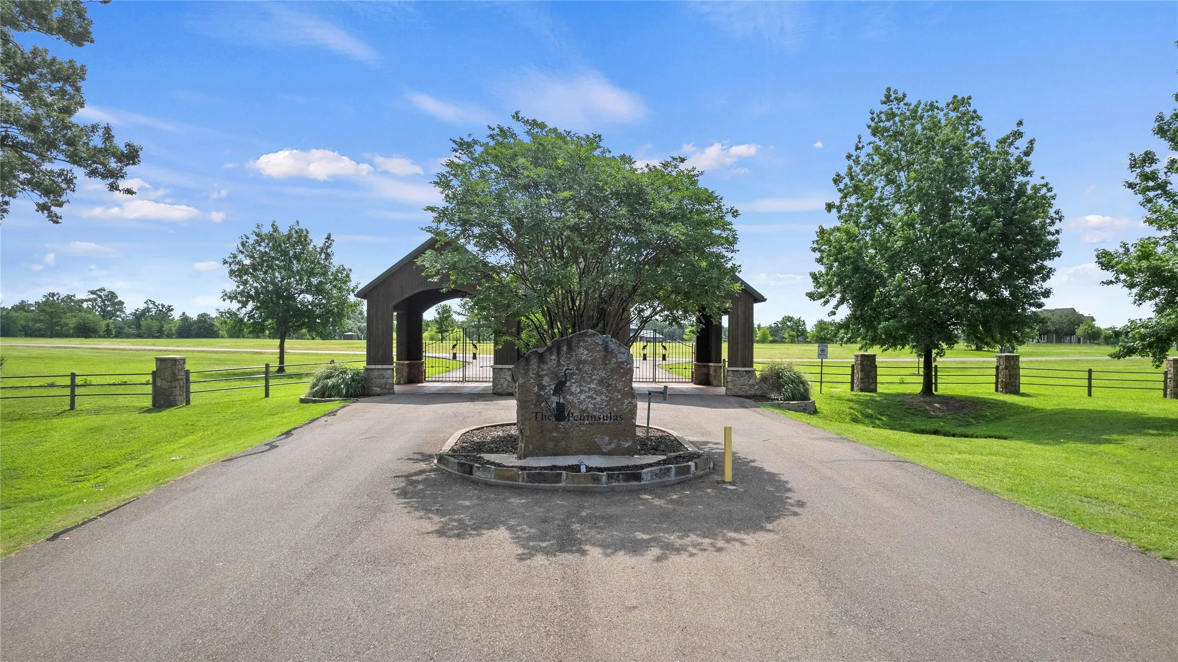 Unimproved Land For Sale in Titus County , Lot 70 Private Road 2712, Mt Pleasant, Texas 75455, 0, 0, Garage spaces, 0 Sqft, built in 0, Price $84,900, mls#21328129, Real Estate Agent in Mt Pleasant, Homes For Sale in Titus county, Homes For Sale in Mt Pleasant, Realtor in Mt Pleasant Texas, Real Estate Brokerage Independent Realty Texas, Luminita Cordes Realtor