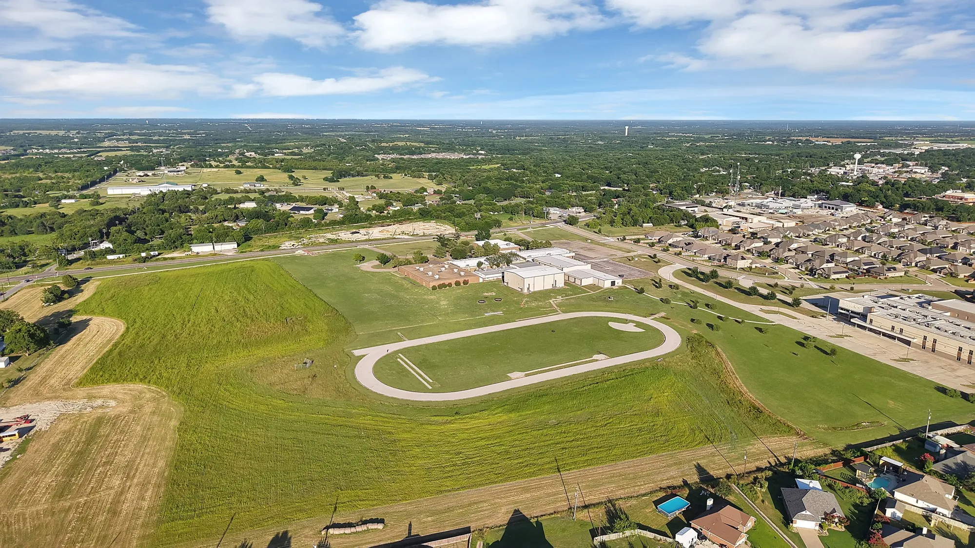 Unimproved Land For Sale in Grayson County , TBD N Waco Street, Van Alstyne, Texas 75495, 0, 0, Garage spaces, 0 Sqft, built in 0, mls#21326986, Real Estate Agent in Van Alstyne, Homes For Sale in Grayson county, Homes For Sale in Van Alstyne, Realtor in Van Alstyne Texas, Real Estate Brokerage Independent Realty Texas, Luminita Cordes Realtor