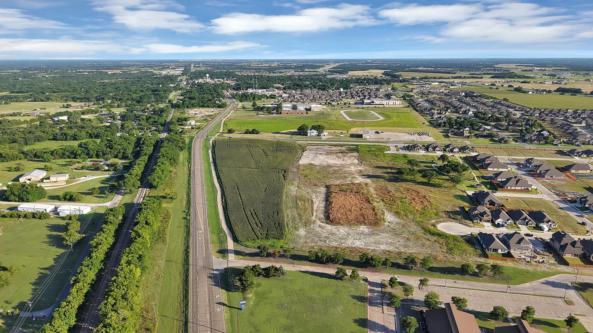 Unimproved Land For Sale in Grayson County , TBD N Waco Street, Van Alstyne, Texas 75495, 0, 0, Garage spaces, 0 Sqft, built in 0, mls#21326986, Real Estate Agent in Van Alstyne, Homes For Sale in Grayson county, Homes For Sale in Van Alstyne, Realtor in Van Alstyne Texas, Real Estate Brokerage Independent Realty Texas, Luminita Cordes Realtor