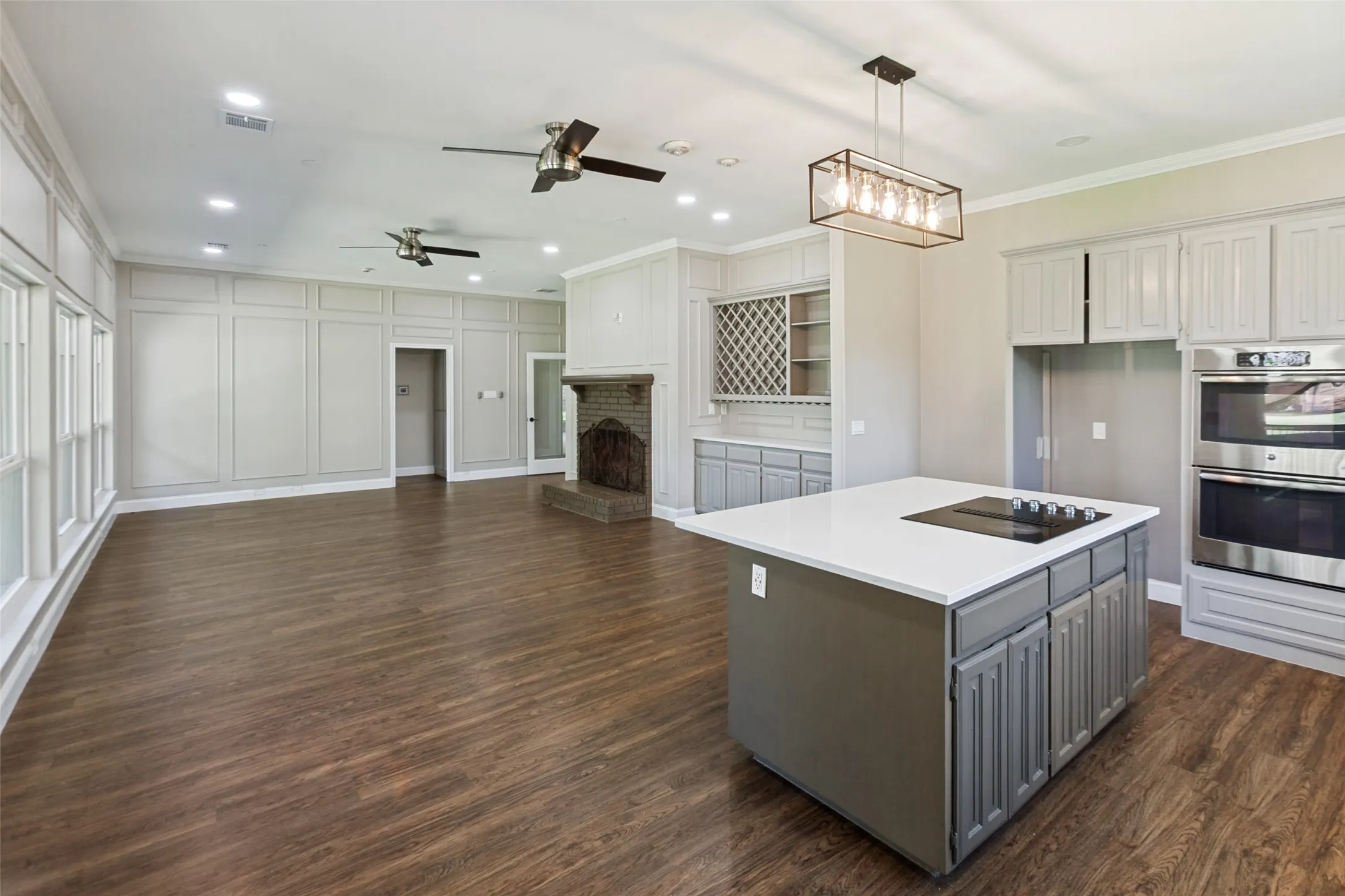 Single Family Residence For Sale in Dallas County , 3001 Oak Springs Drive, Garland, Texas 75044, 5 Bedroom, 4 Bathroom, 2 Garage spaces, 3,774 Sqft, built in 1991, mls#21325444, Real Estate Agent in Garland, Homes For Sale in Dallas county, Homes For Sale in Garland, Realtor in Garland Texas, Real Estate Brokerage Independent Realty Texas, Luminita Cordes Realtor