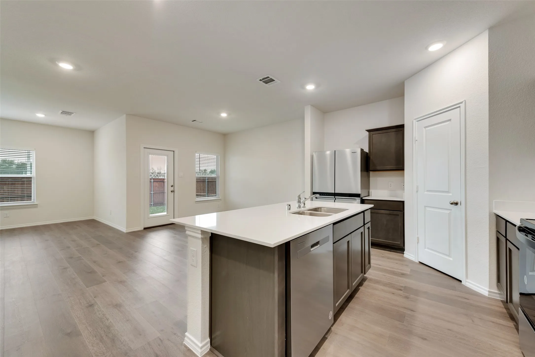 Single Family Residence For Rent in Hunt County , 124 Labein Avenue, Greenville, Texas 75402, 4 Bedroom, 4 Bathroom, 2 Garage spaces, 2,204 Sqft, built in 2024, mls#21328163, Real Estate Agent in Greenville, Homes For Rent in Hunt county, Homes For Rent in Greenville, Realtor in Greenville Texas, Real Estate Brokerage Independent Realty Texas, Luminita Cordes Realtor