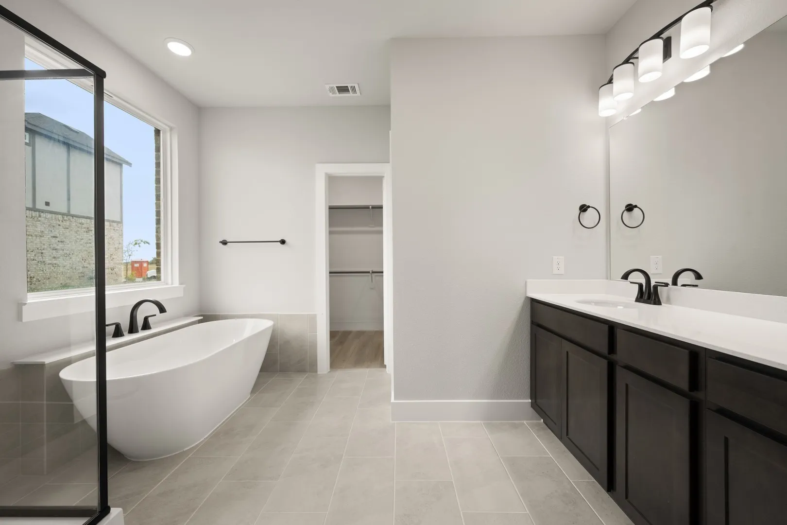 709 Durango- Primary Suite-3