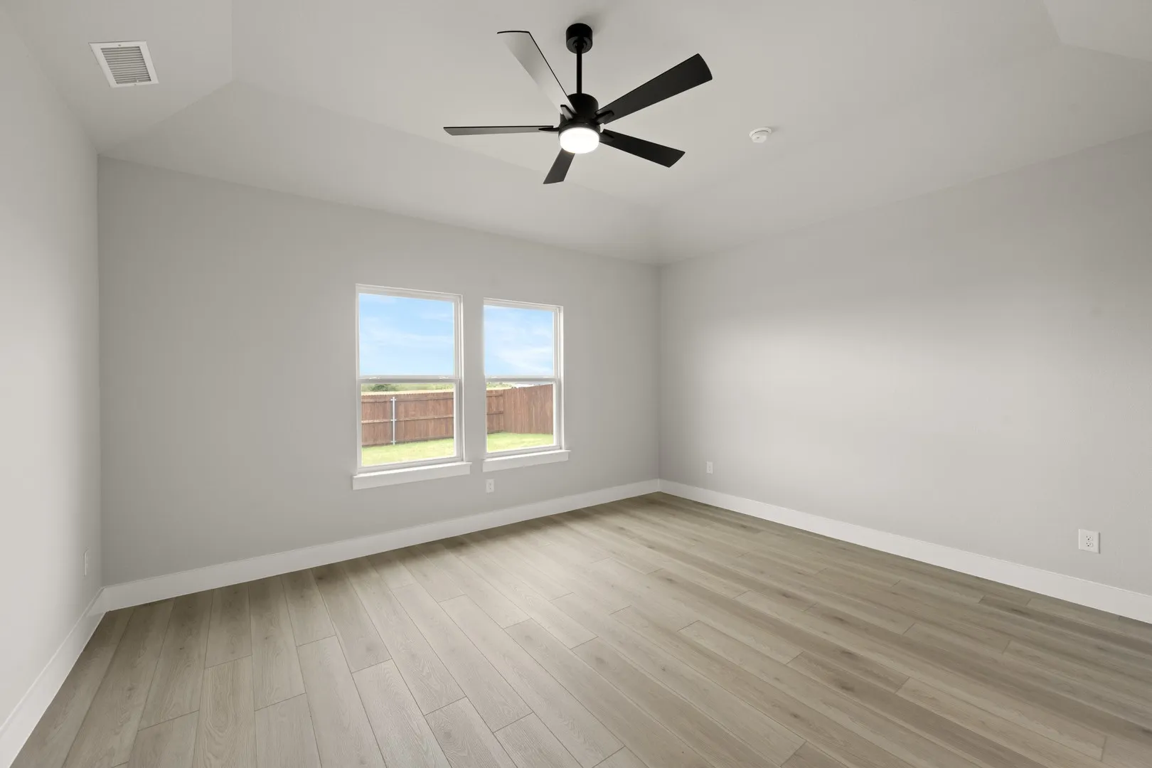 709 Durango- Primary Suite-1