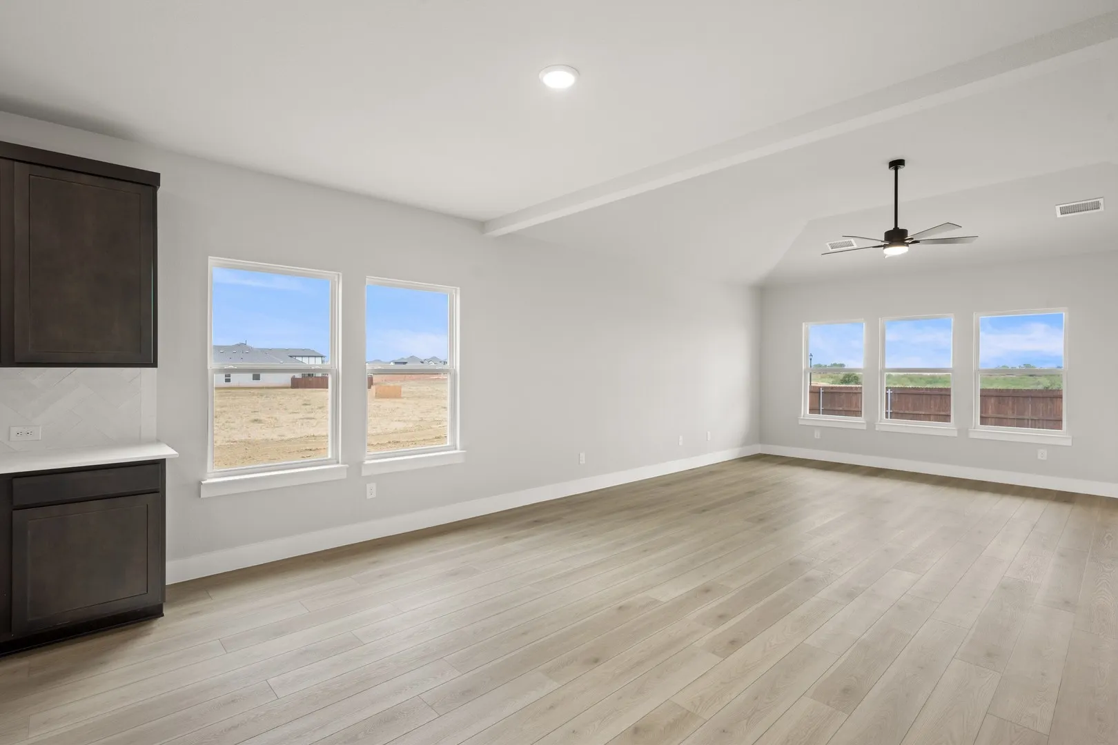 709 Durango- Dining-2
