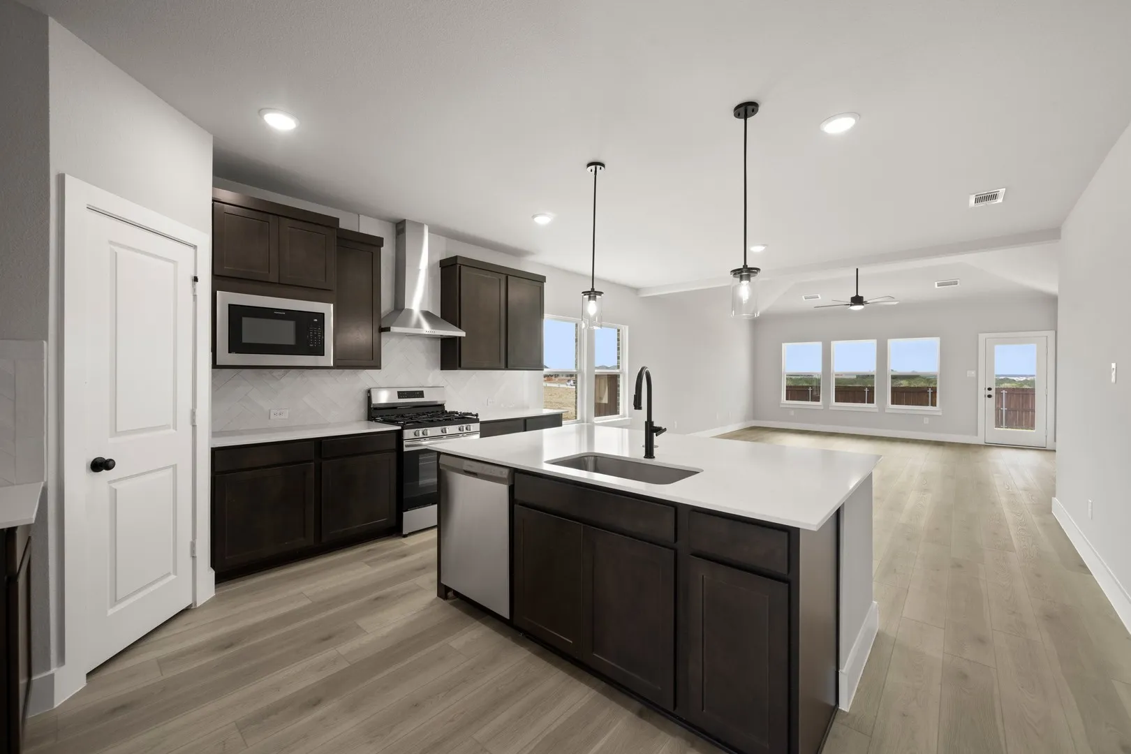 709 Durango- Kitchen-1