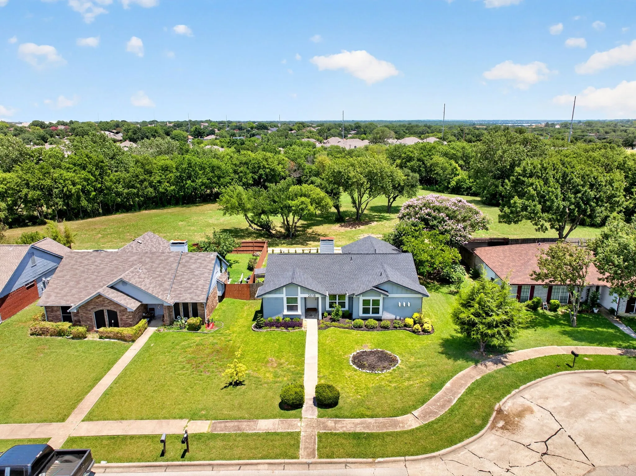 Single Family Residence For Sale in Dallas County , 2518 Highdale Drive, Garland, Texas 75041, 3 Bedroom, 2 Bathroom, 2 Garage spaces, 1,244 Sqft, built in 1986, mls#21327721, Real Estate Agent in Garland, Homes For Sale in Dallas county, Homes For Sale in Garland, Realtor in Garland Texas, Real Estate Brokerage Independent Realty Texas, Luminita Cordes Realtor