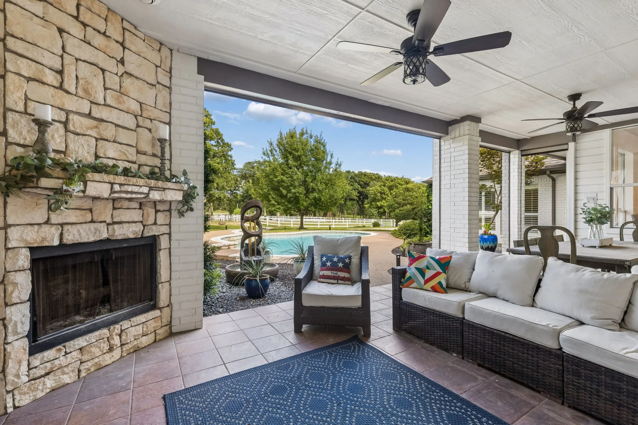 Single Family Residence For Sale in Tarrant County , 5401 Hidden Valley Court, Mansfield, Texas 76063, 4 Bedrooms, 4 Bathrooms, 3 Garage spaces, 3,583 Sqft, built in 2000, Price $1,300,000, mls#21327144, Real Estate Agent in Mansfield, Homes For Sale in Tarrant county, Homes For Sale in Mansfield, Realtor in Mansfield Texas, Real Estate Brokerage Independent Realty Texas, Luminita Cordes Realtor
