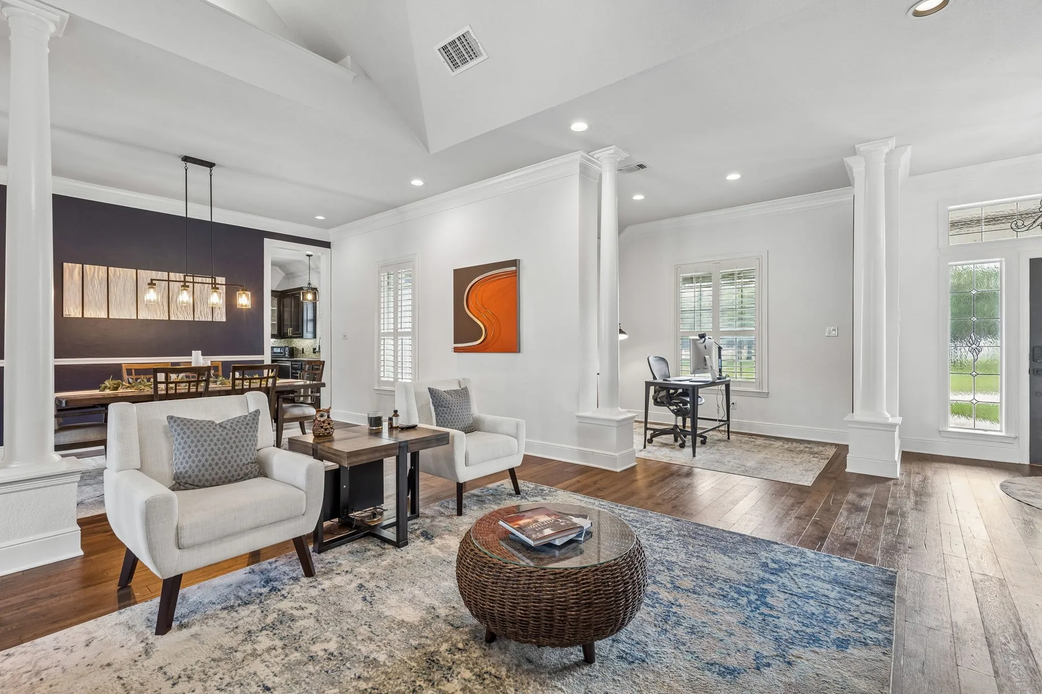 Single Family Residence For Sale in Tarrant County , 5401 Hidden Valley Court, Mansfield, Texas 76063, 4 Bedrooms, 4 Bathrooms, 3 Garage spaces, 3,583 Sqft, built in 2000, Price $1,300,000, mls#21327144, Real Estate Agent in Mansfield, Homes For Sale in Tarrant county, Homes For Sale in Mansfield, Realtor in Mansfield Texas, Real Estate Brokerage Independent Realty Texas, Luminita Cordes Realtor