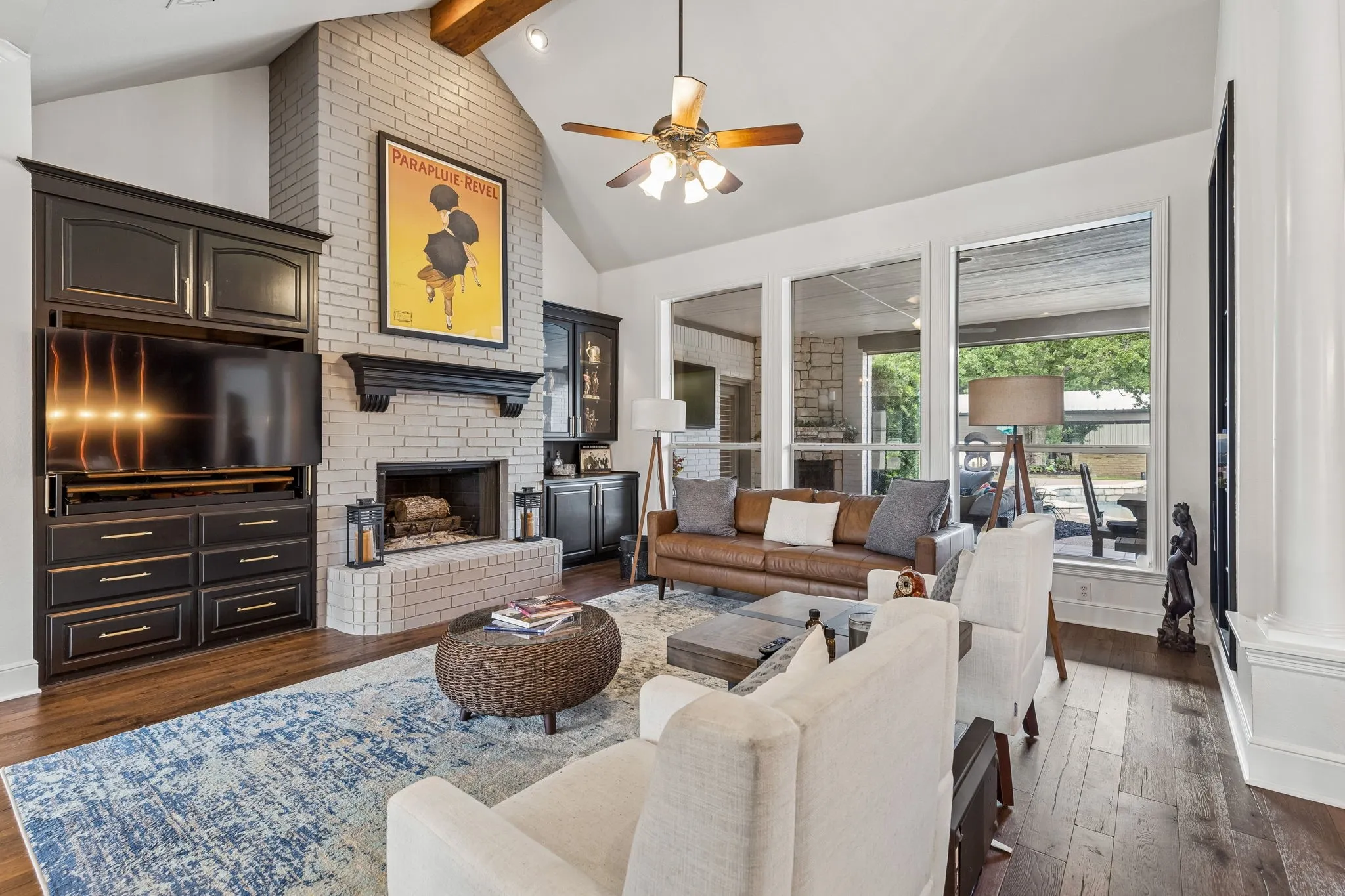 Single Family Residence For Sale in Tarrant County , 5401 Hidden Valley Court, Mansfield, Texas 76063, 4 Bedrooms, 4 Bathrooms, 3 Garage spaces, 3,583 Sqft, built in 2000, Price $1,300,000, mls#21327144, Real Estate Agent in Mansfield, Homes For Sale in Tarrant county, Homes For Sale in Mansfield, Realtor in Mansfield Texas, Real Estate Brokerage Independent Realty Texas, Luminita Cordes Realtor