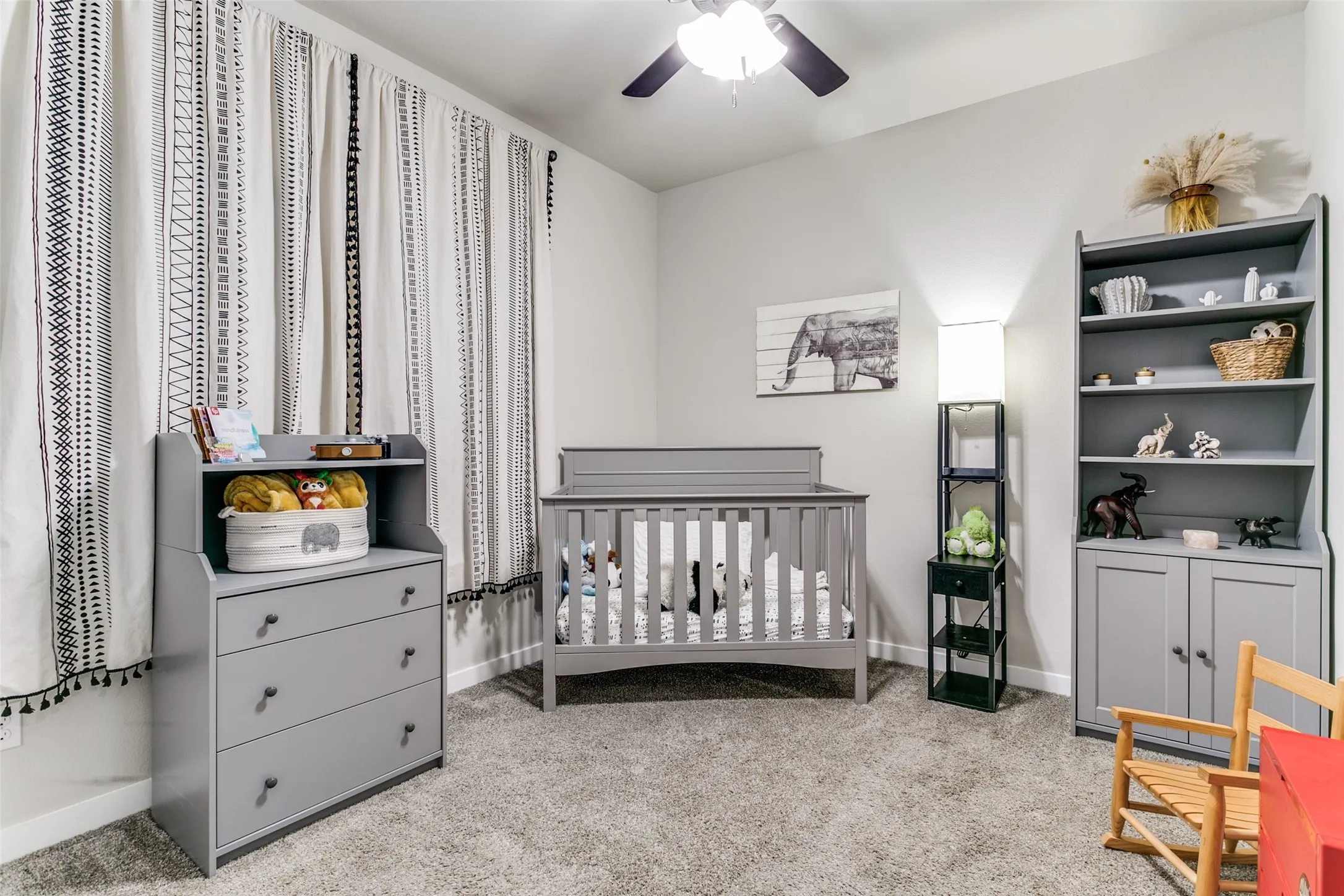 Single Family Residence For Sale in Denton County , 2208 Chebi Lane, Denton, Texas 76209, 3 Bedroom, 2 Bathroom, 2 Garage spaces, 1,400 Sqft, built in 2019, mls#21328004, Real Estate Agent in Denton, Homes For Sale in Denton county, Homes For Sale in Denton, Realtor in Denton Texas, Real Estate Brokerage Independent Realty Texas, Luminita Cordes Realtor