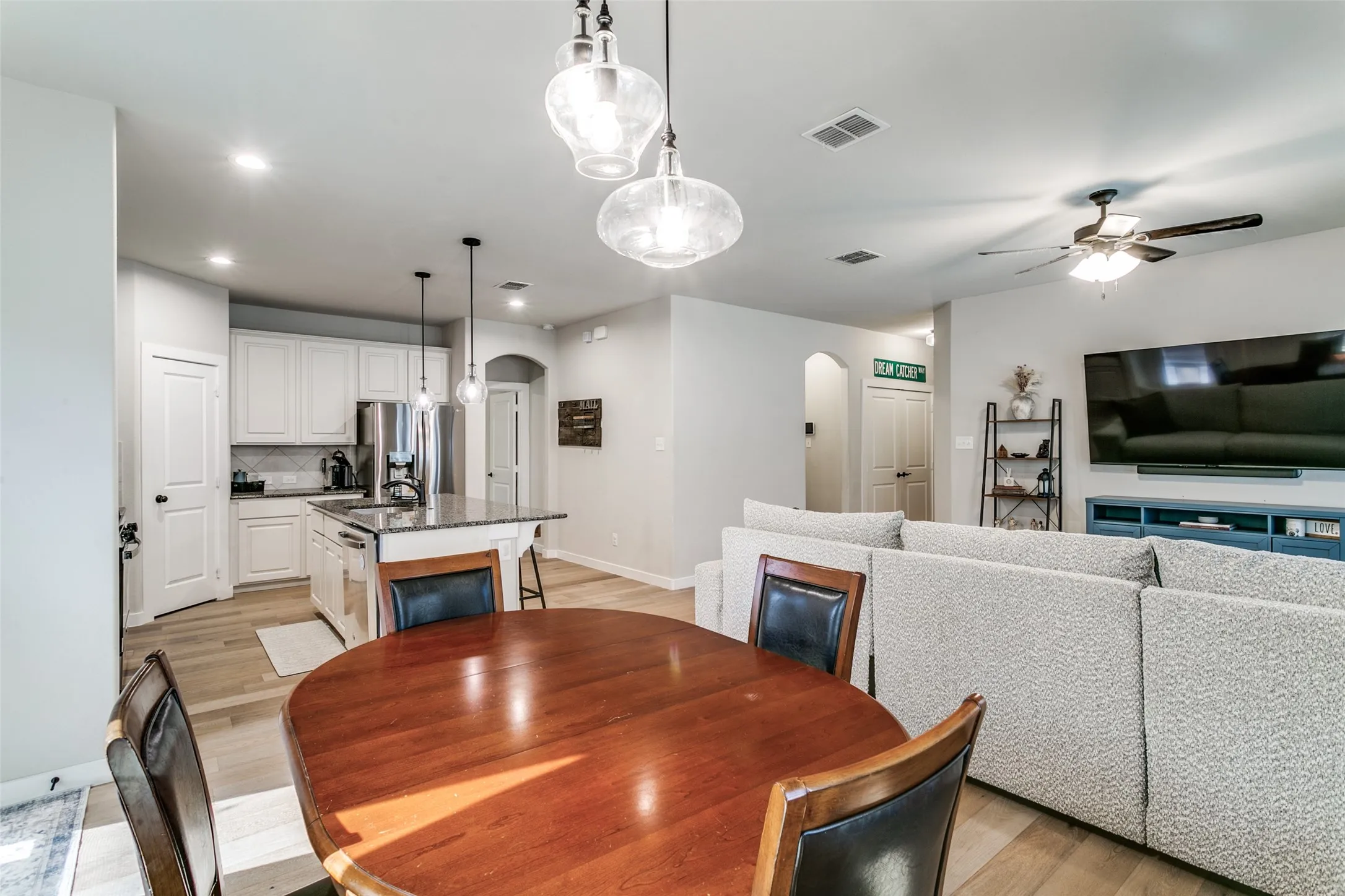Single Family Residence For Sale in Denton County , 2208 Chebi Lane, Denton, Texas 76209, 3 Bedroom, 2 Bathroom, 2 Garage spaces, 1,400 Sqft, built in 2019, mls#21328004, Real Estate Agent in Denton, Homes For Sale in Denton county, Homes For Sale in Denton, Realtor in Denton Texas, Real Estate Brokerage Independent Realty Texas, Luminita Cordes Realtor