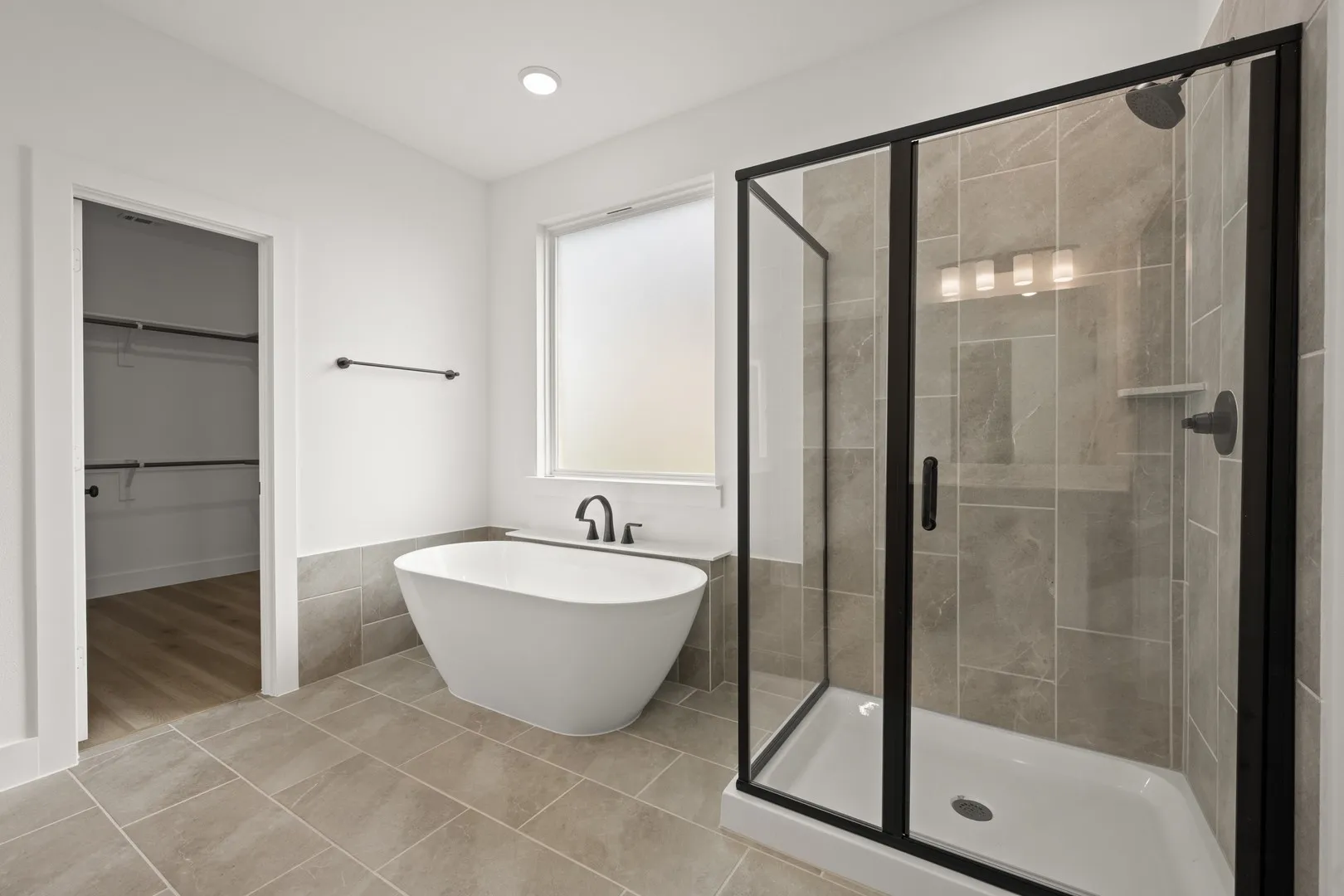 717 Durango- Primary Suite-5